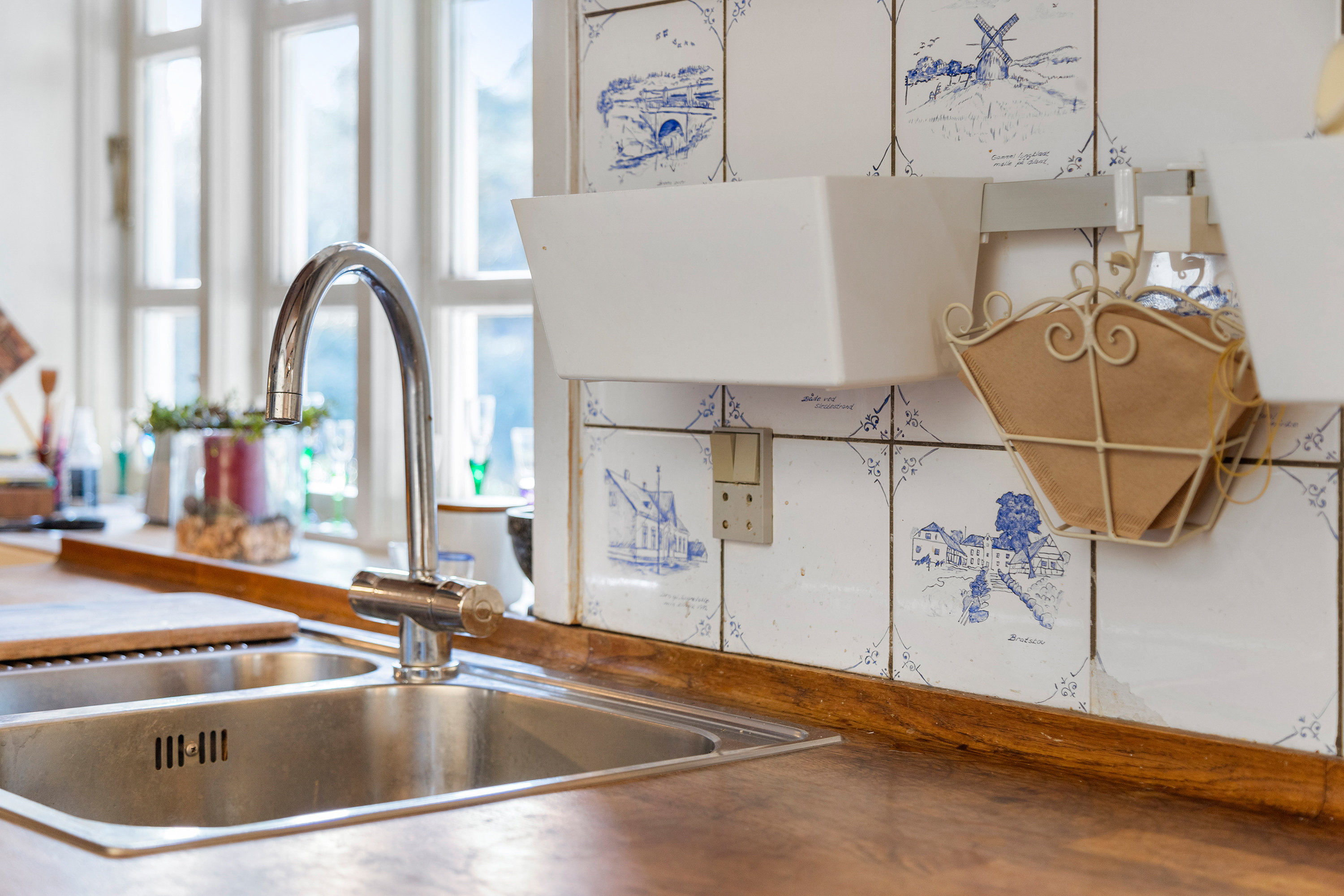 Fremhævet køkken billede i fuldskærmstilstand. Billede af Svinkløvvej 343, Hjortdal, 9690 Fjerritslev