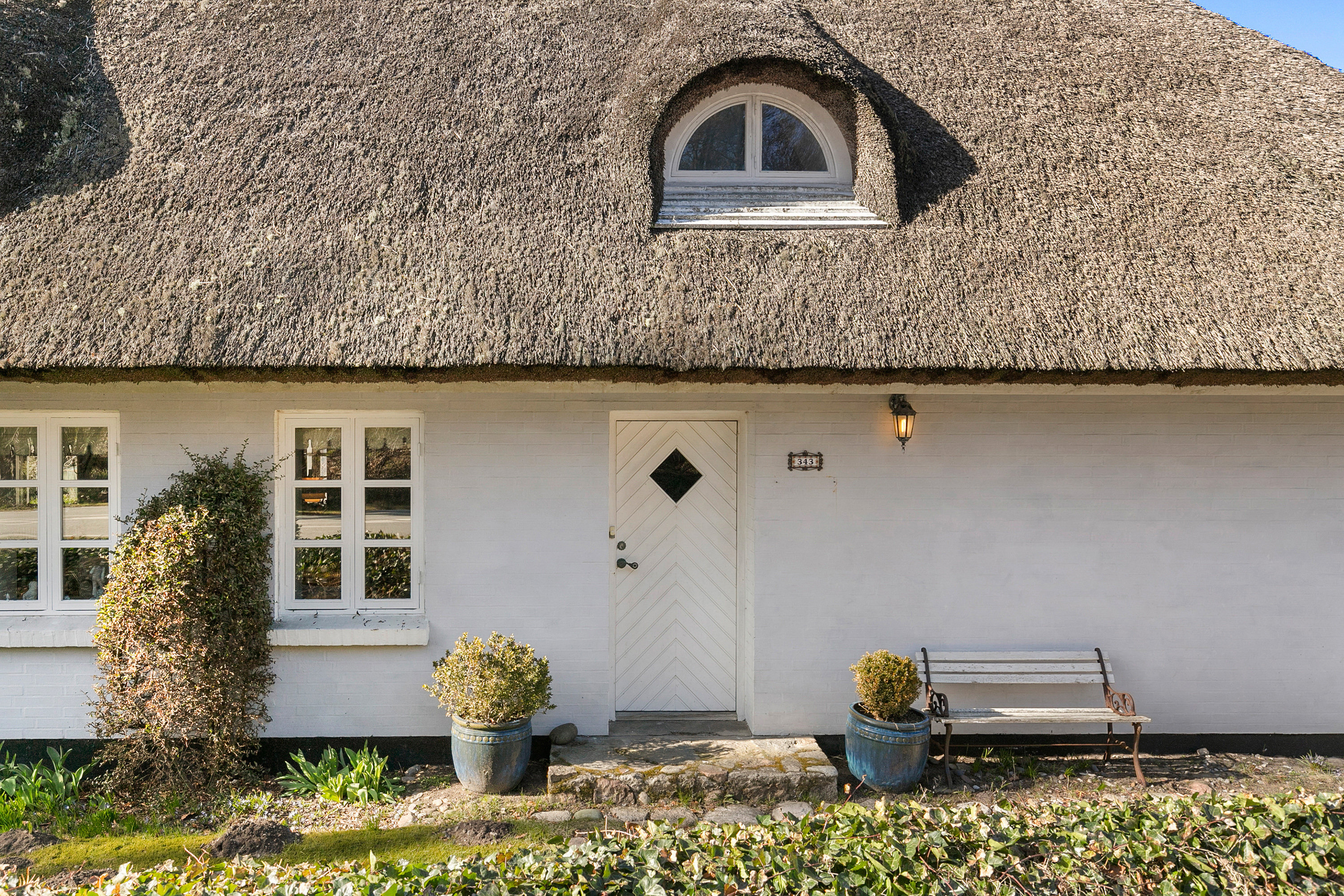 Fremhævet indgangsparti billede i fuldskærmstilstand. Billede af Svinkløvvej 343, Hjortdal, 9690 Fjerritslev