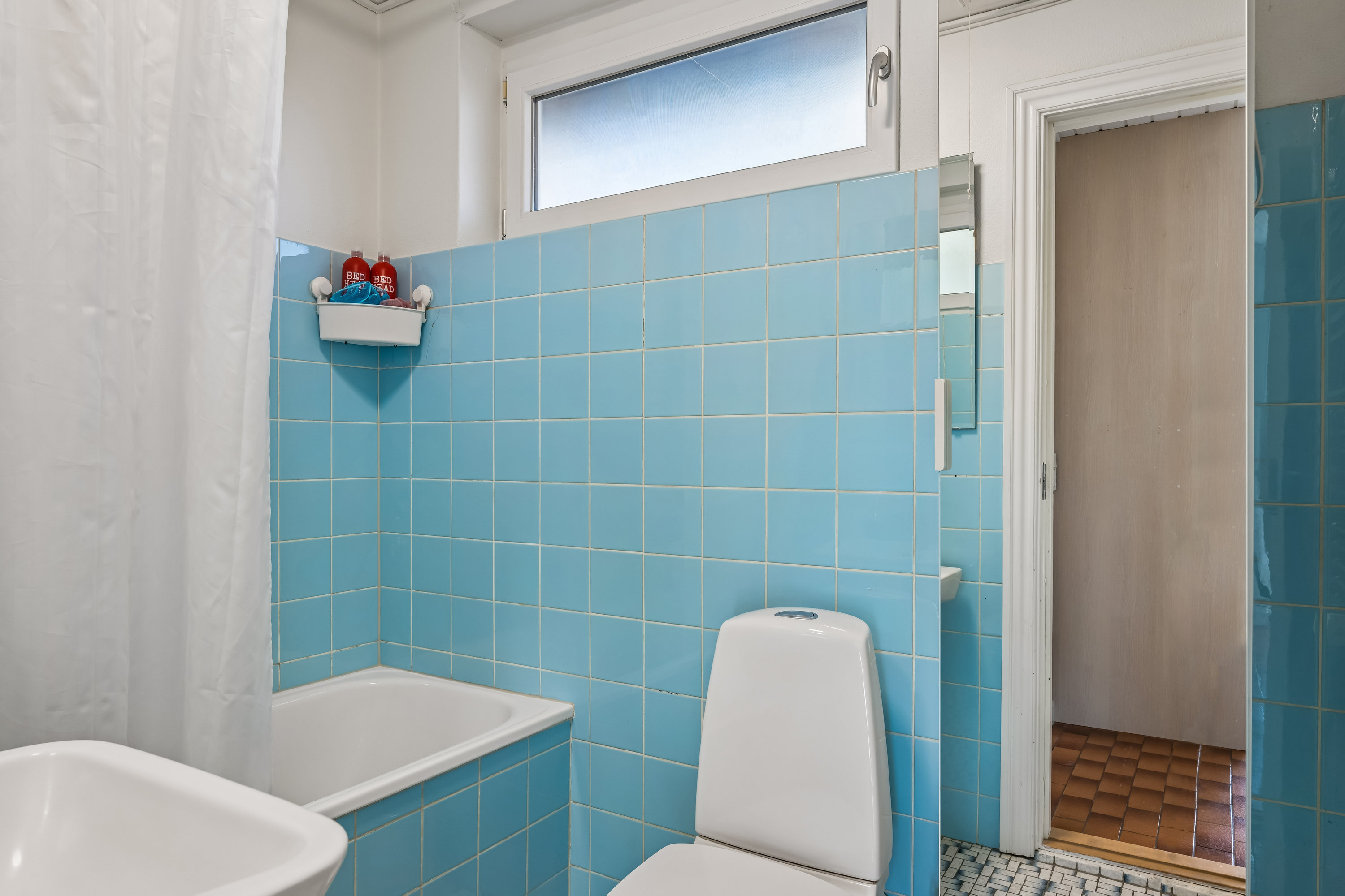 Fremhævet badeværelse billede i fuldskærmstilstand. Billede af Skansebakken 4, 8400 Ebeltoft