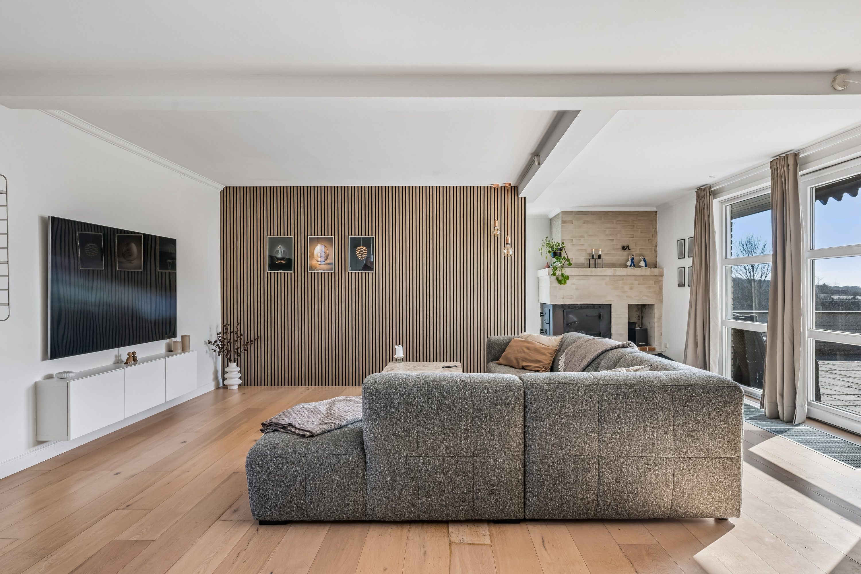 Fremhævet stue billede i fuldskærmstilstand. Billede af Skansebakken 4, 8400 Ebeltoft