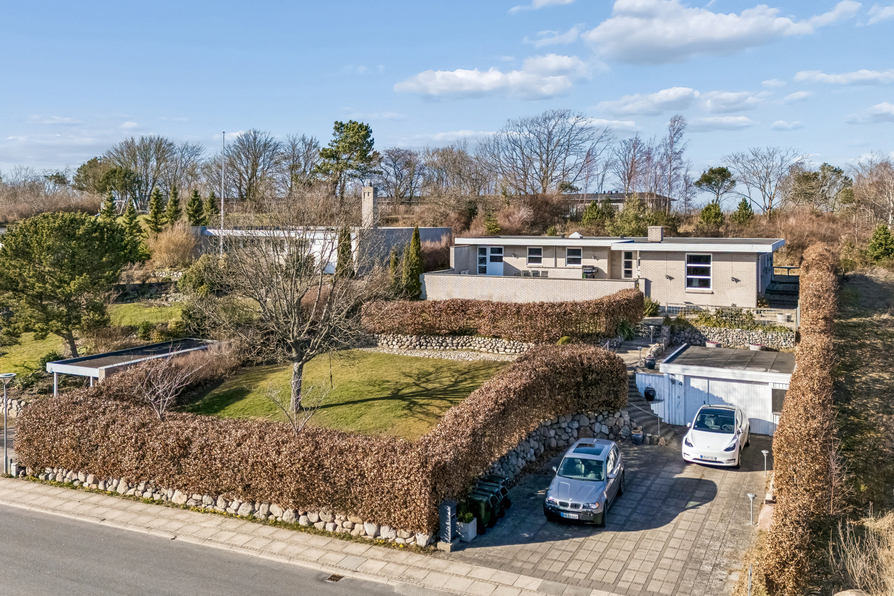 Fremhævet have billede i fuldskærmstilstand. Billede af Skansebakken 4, 8400 Ebeltoft