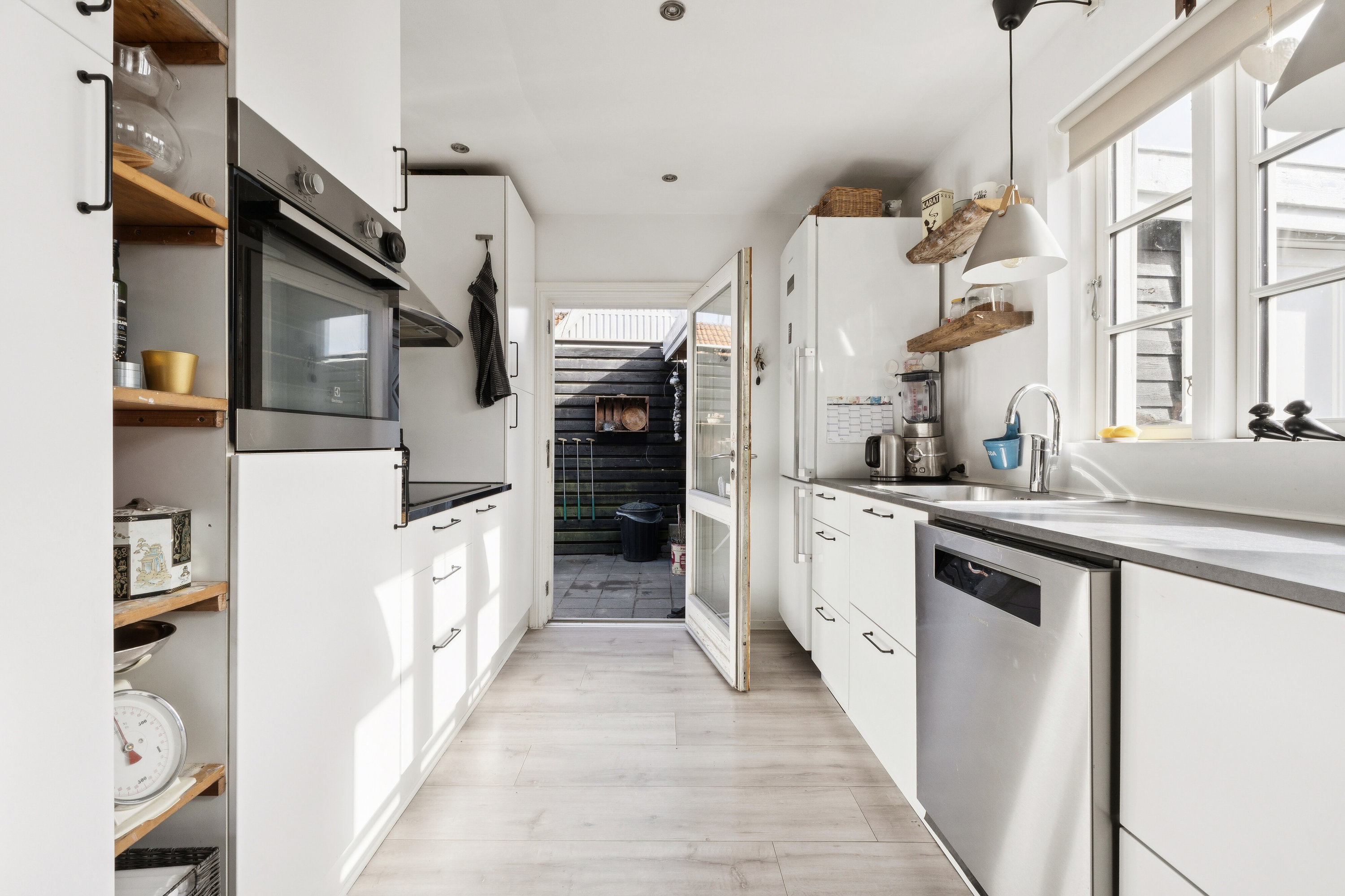 Fremhævet køkken billede i fuldskærmstilstand. Billede af Poppel Alle 1B, 3120 Dronningmølle