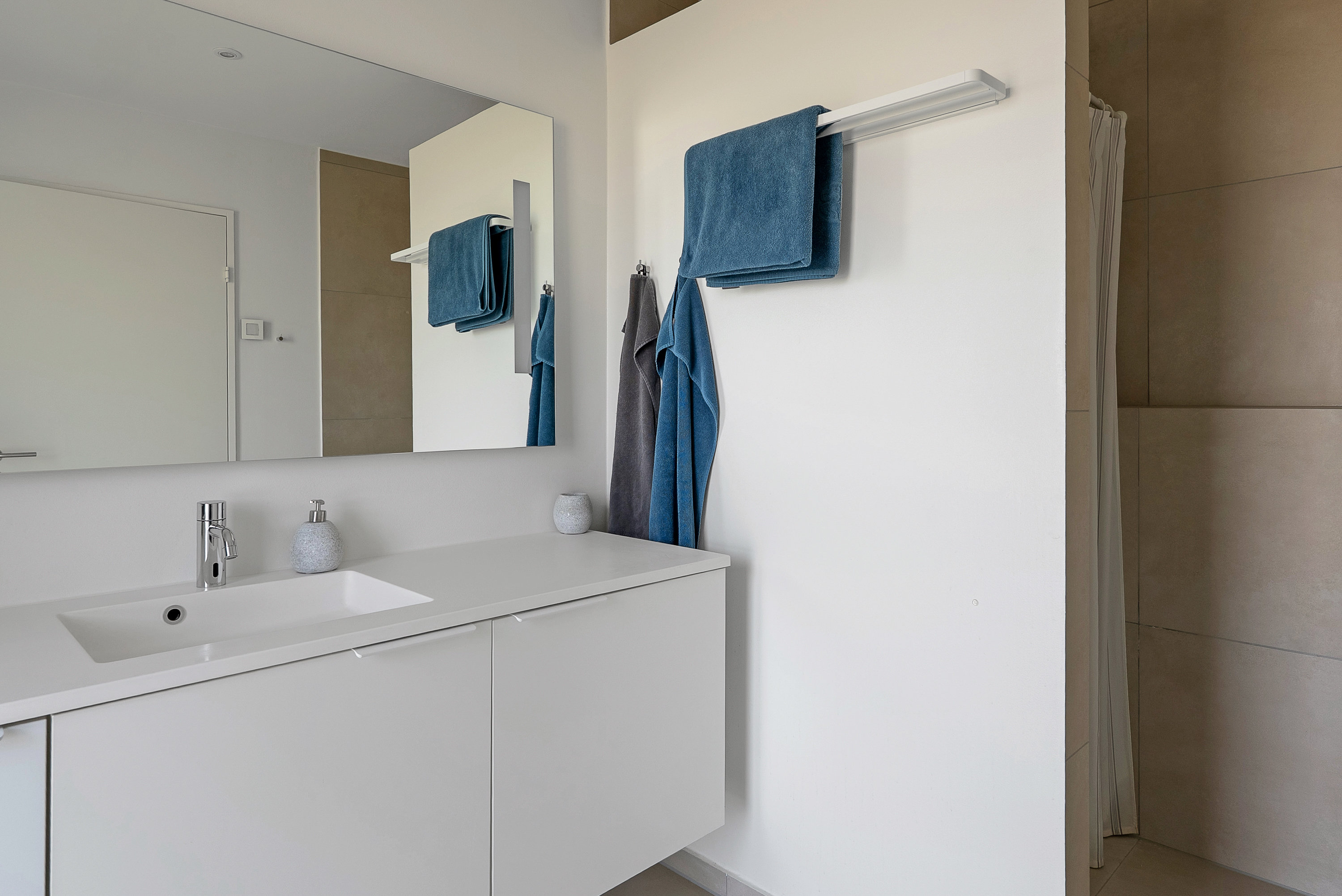 Fremhævet badeværelse billede i fuldskærmstilstand. Billede af Pilegårdsvænget 74, Nordmarken, 5471 Søndersø