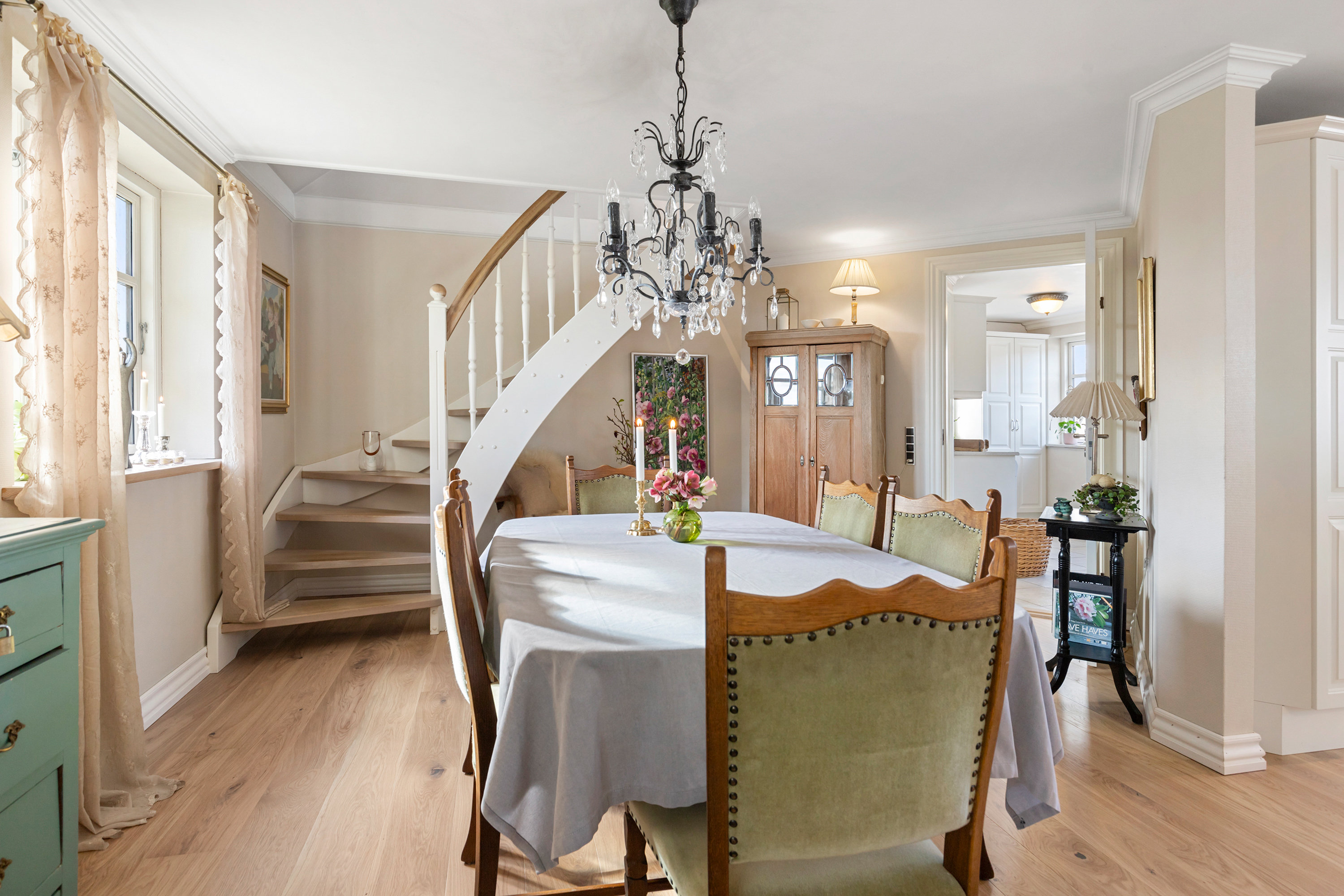 Fremhævet stue billede i fuldskærmstilstand. Billede af Glerupvej 188, Glerup, 9631 Gedsted