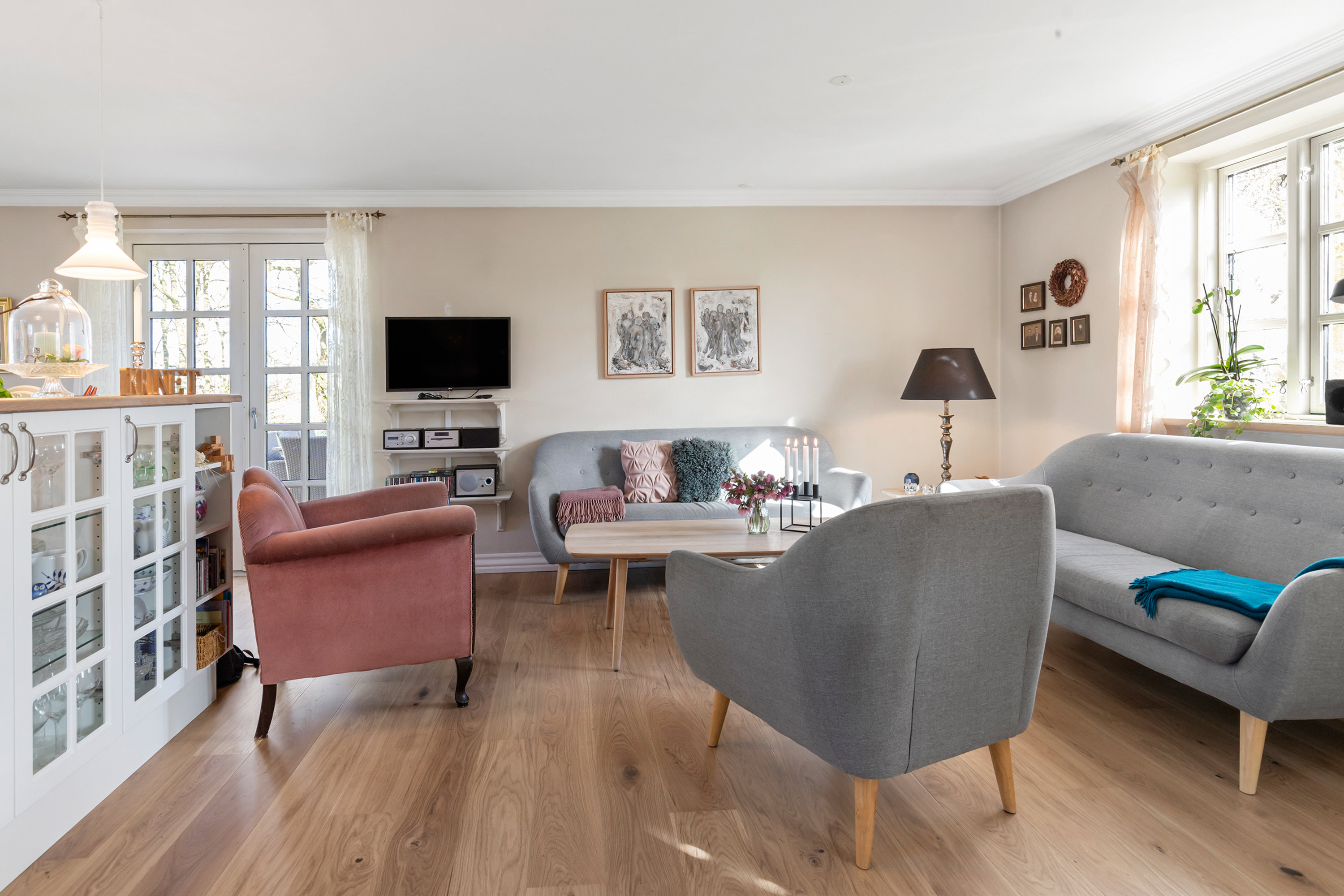 Fremhævet stue billede i fuldskærmstilstand. Billede af Glerupvej 188, Glerup, 9631 Gedsted