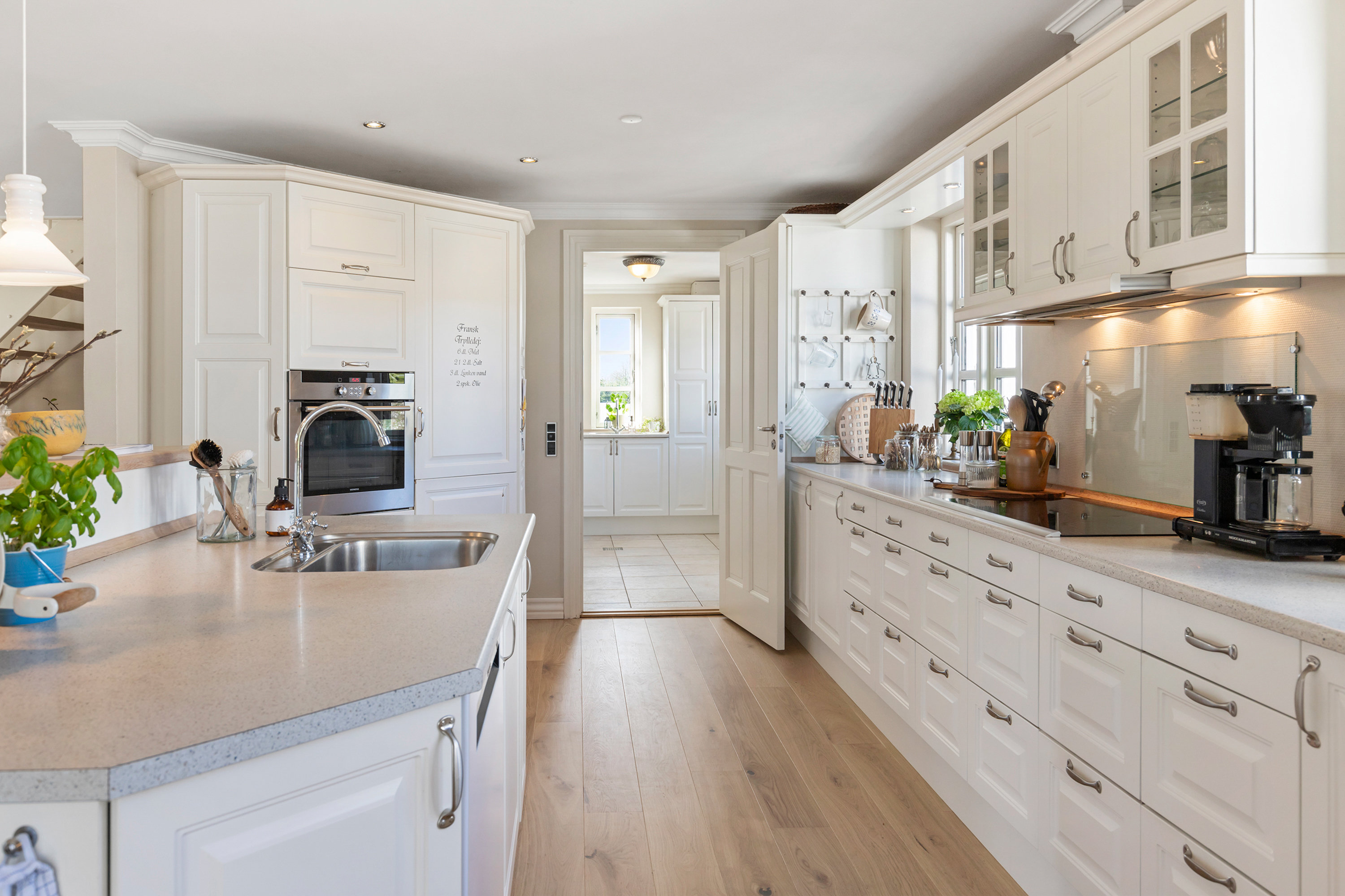 Fremhævet køkken billede i fuldskærmstilstand. Billede af Glerupvej 188, Glerup, 9631 Gedsted