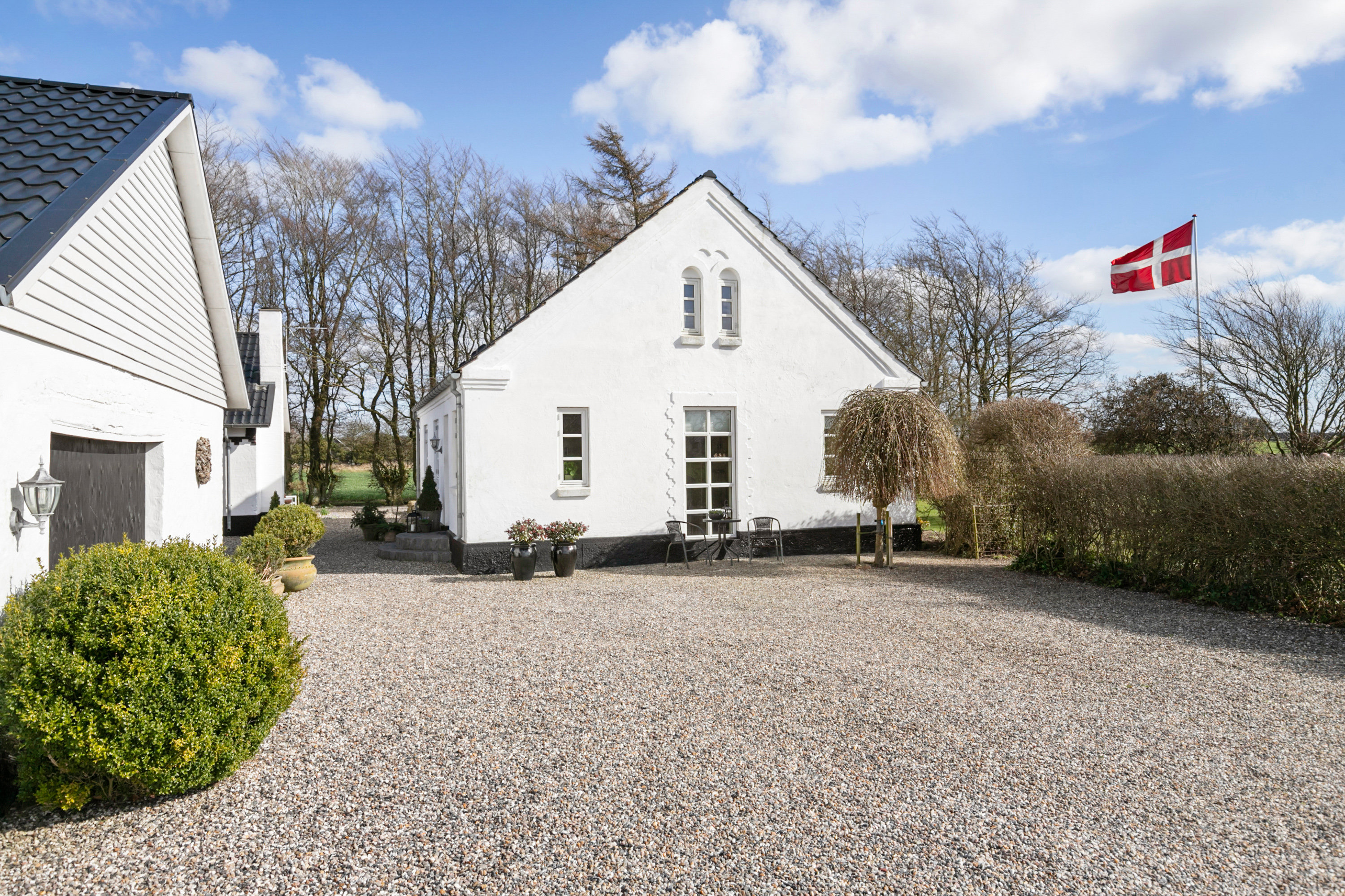 Fremhævet facade billede i fuldskærmstilstand. Billede af Glerupvej 188, Glerup, 9631 Gedsted