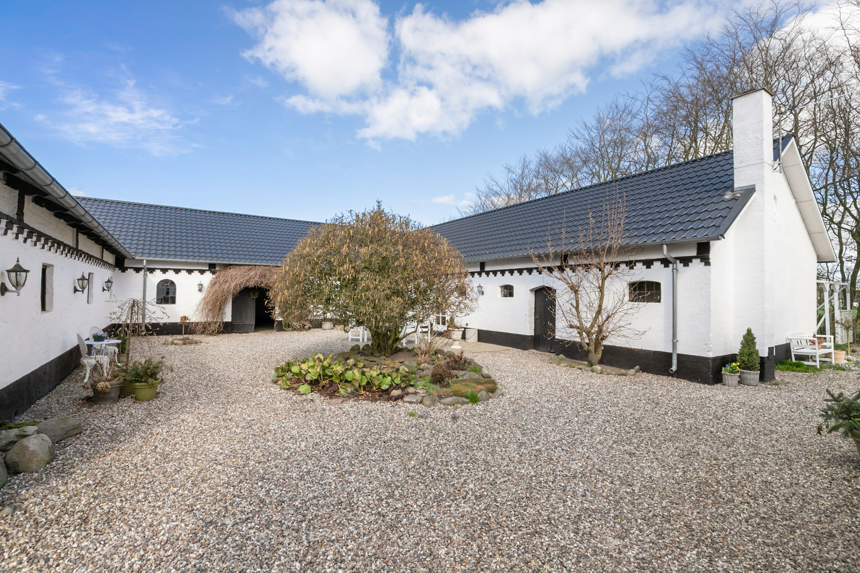 Fremhævet facade billede i fuldskærmstilstand. Billede af Glerupvej 188, Glerup, 9631 Gedsted