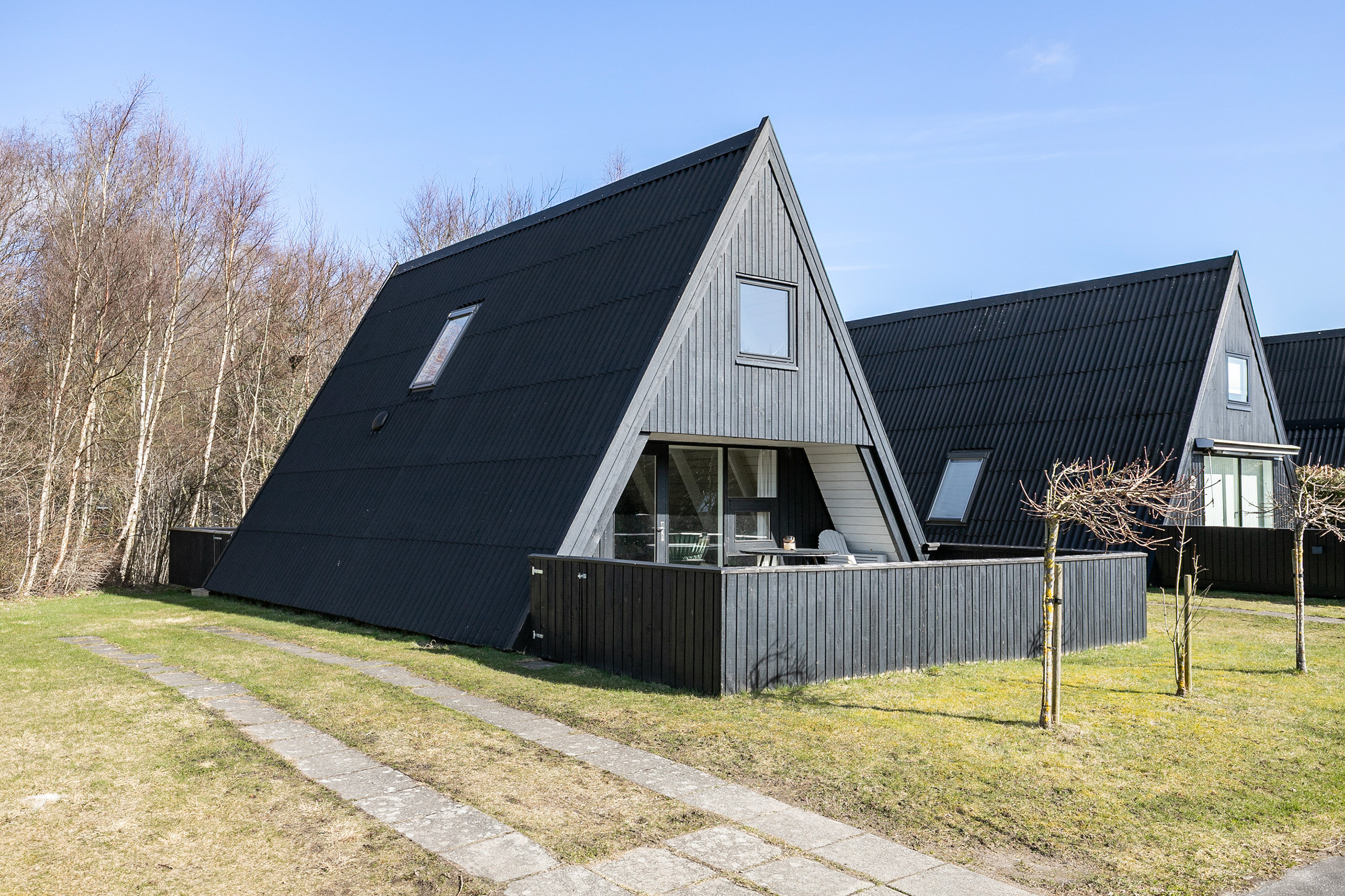 Fremhævet facade billede i fuldskærmstilstand. Billede af Golfsvinget 72, Gatten, 9640 Farsø