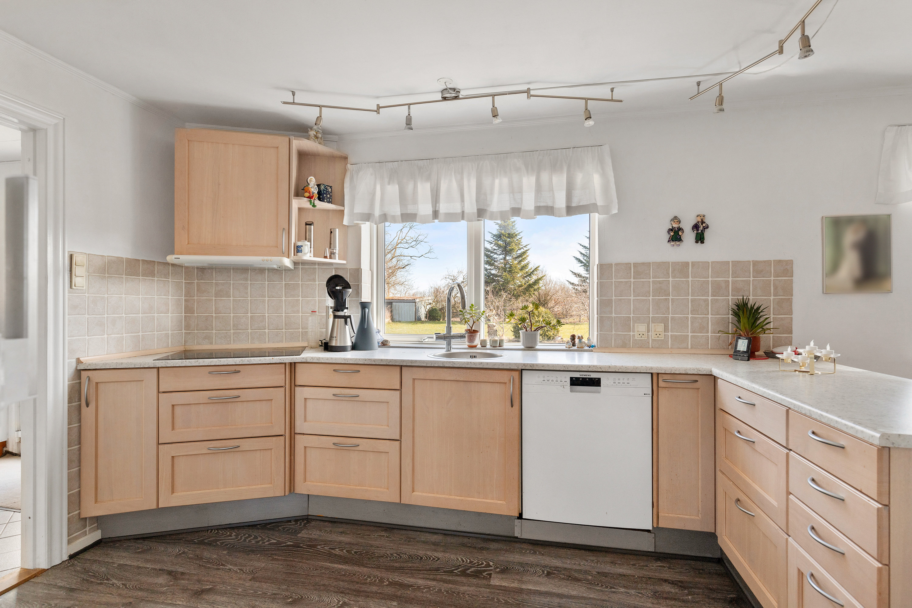 Fremhævet køkken billede i fuldskærmstilstand. Billede af Gunderupvej 32, Tandrup, 9640 Farsø