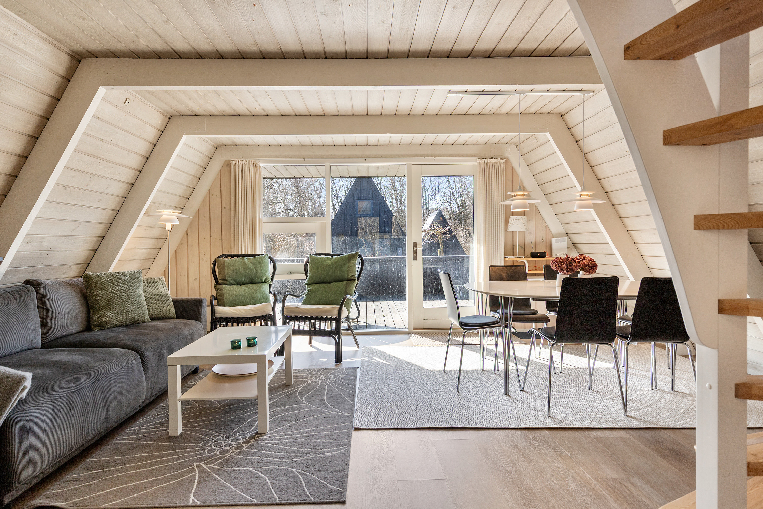 Fremhævet stue billede i fuldskærmstilstand. Billede af Golfsvinget 72, Gatten, 9640 Farsø