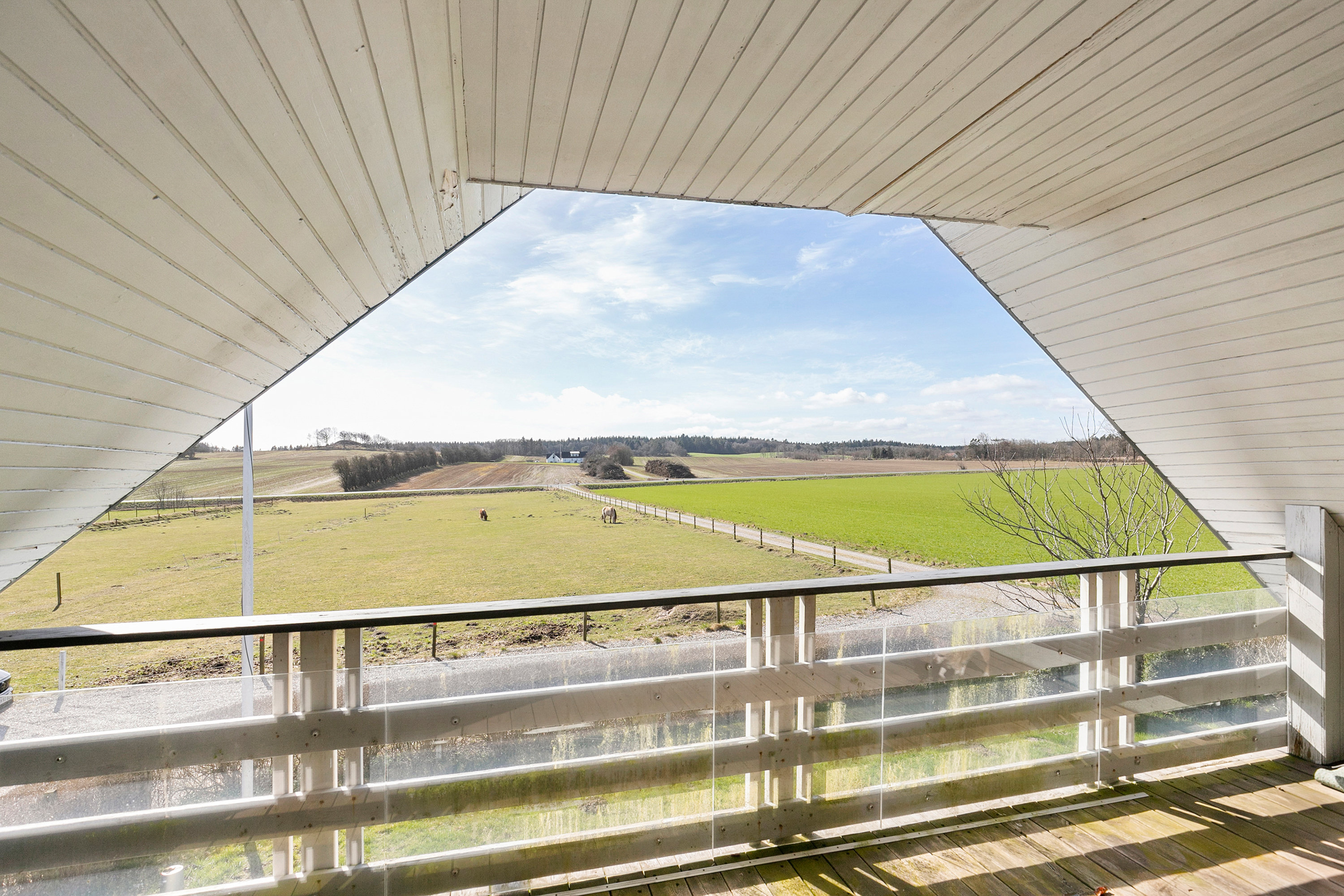 Fremhævet altan billede i fuldskærmstilstand. Billede af Gunderupvej 32, Tandrup, 9640 Farsø