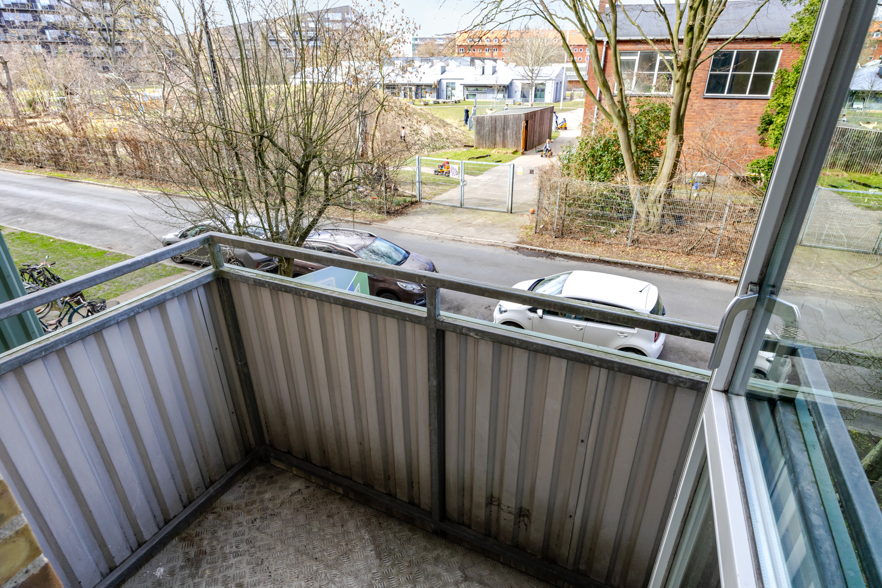 Fremhævet andet billede i fuldskærmstilstand. Billede af Uglevej 11, 1. tv., 2400 København NV