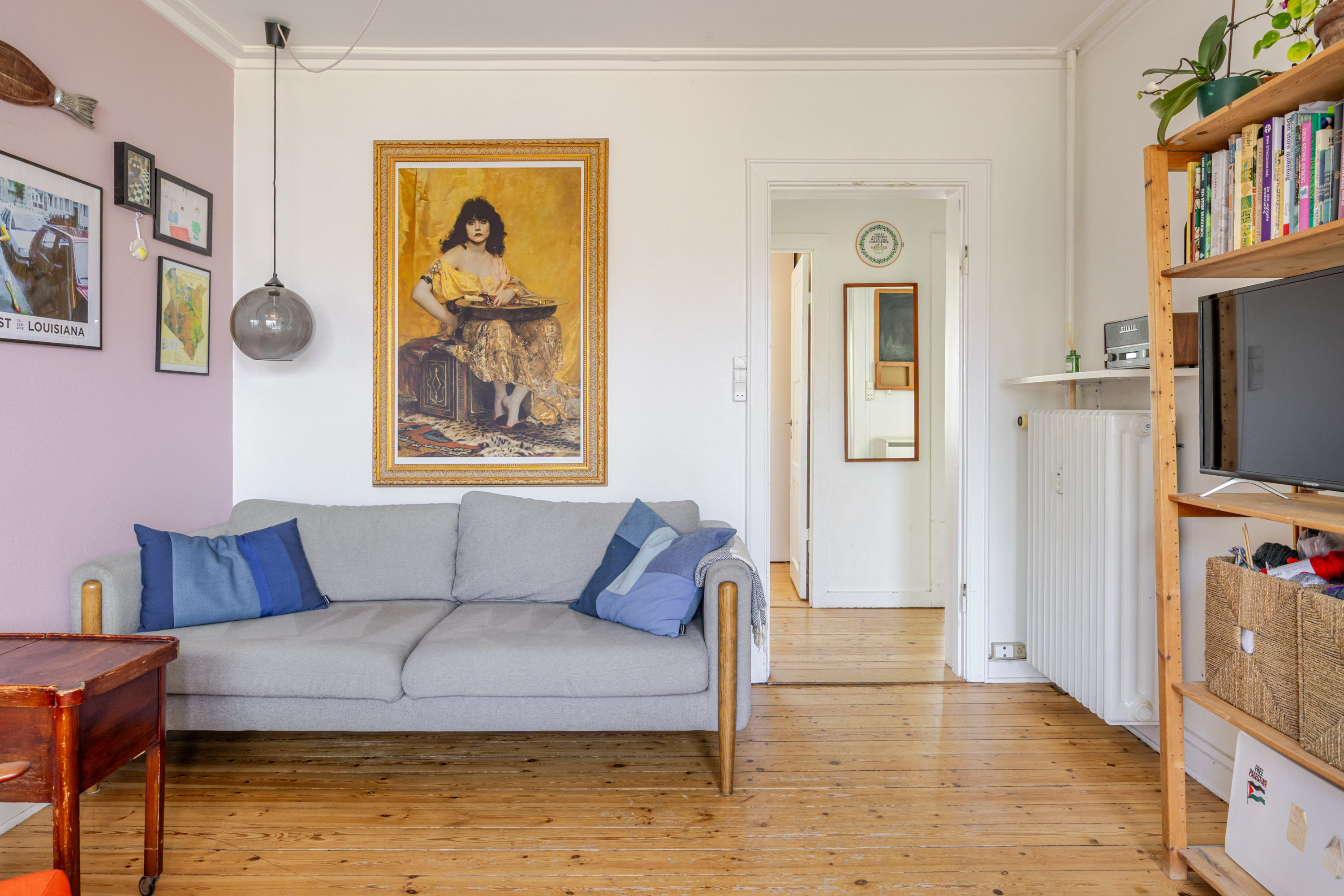 Fremhævet andet billede i fuldskærmstilstand. Billede af Uglevej 11, 1. tv., 2400 København NV