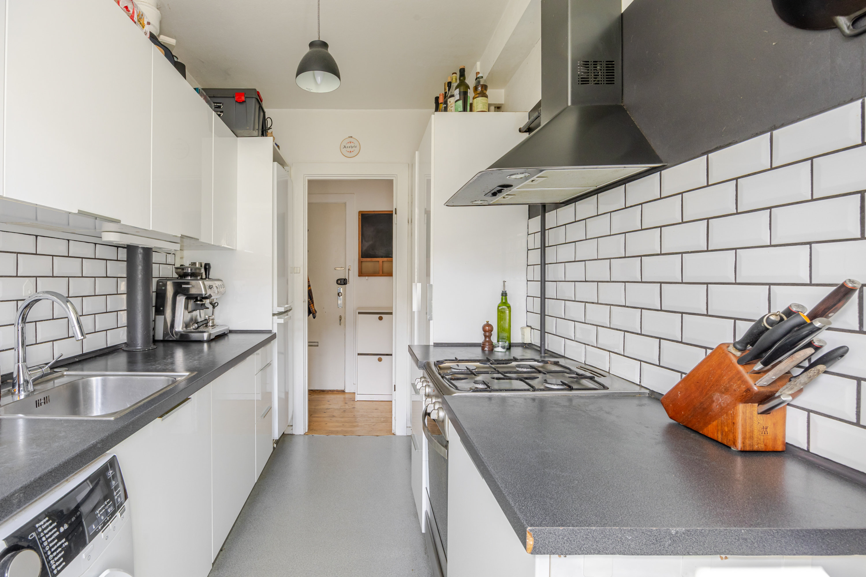 Fremhævet andet billede i fuldskærmstilstand. Billede af Uglevej 11, 1. tv., 2400 København NV