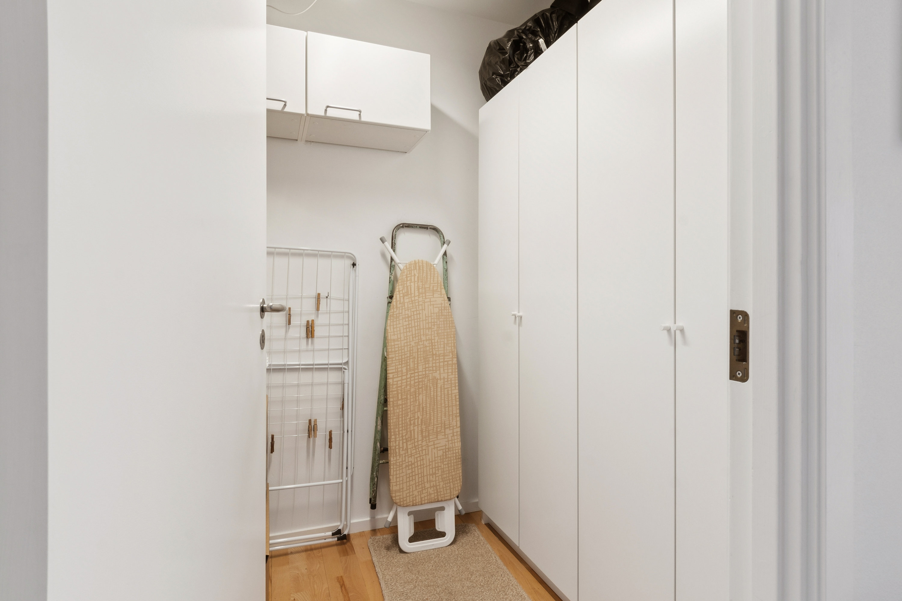 Fremhævet badeværelse billede i fuldskærmstilstand. Billede af Roret 83, 3070 Snekkersten