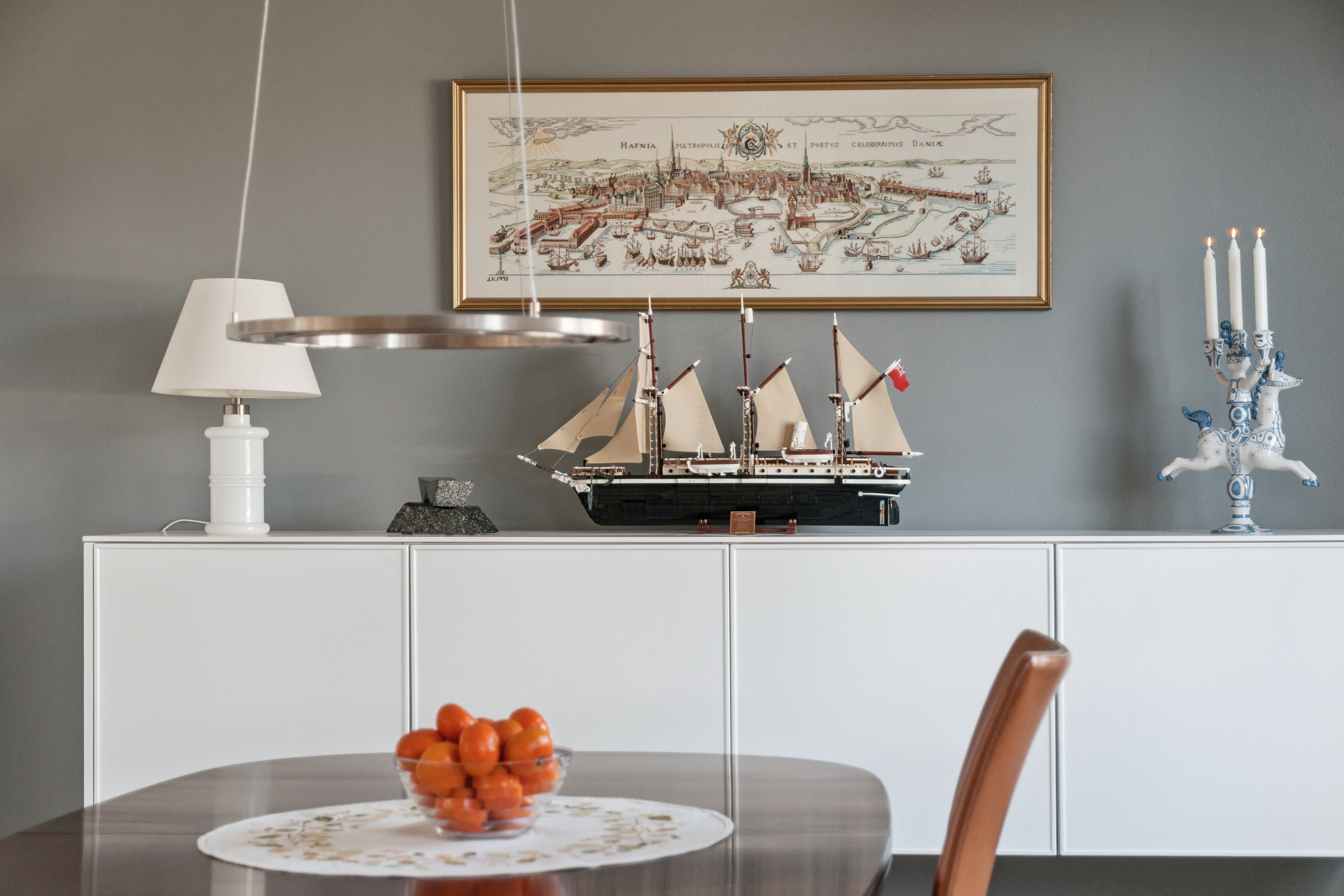 Fremhævet køkken billede i fuldskærmstilstand. Billede af Roret 83, 3070 Snekkersten