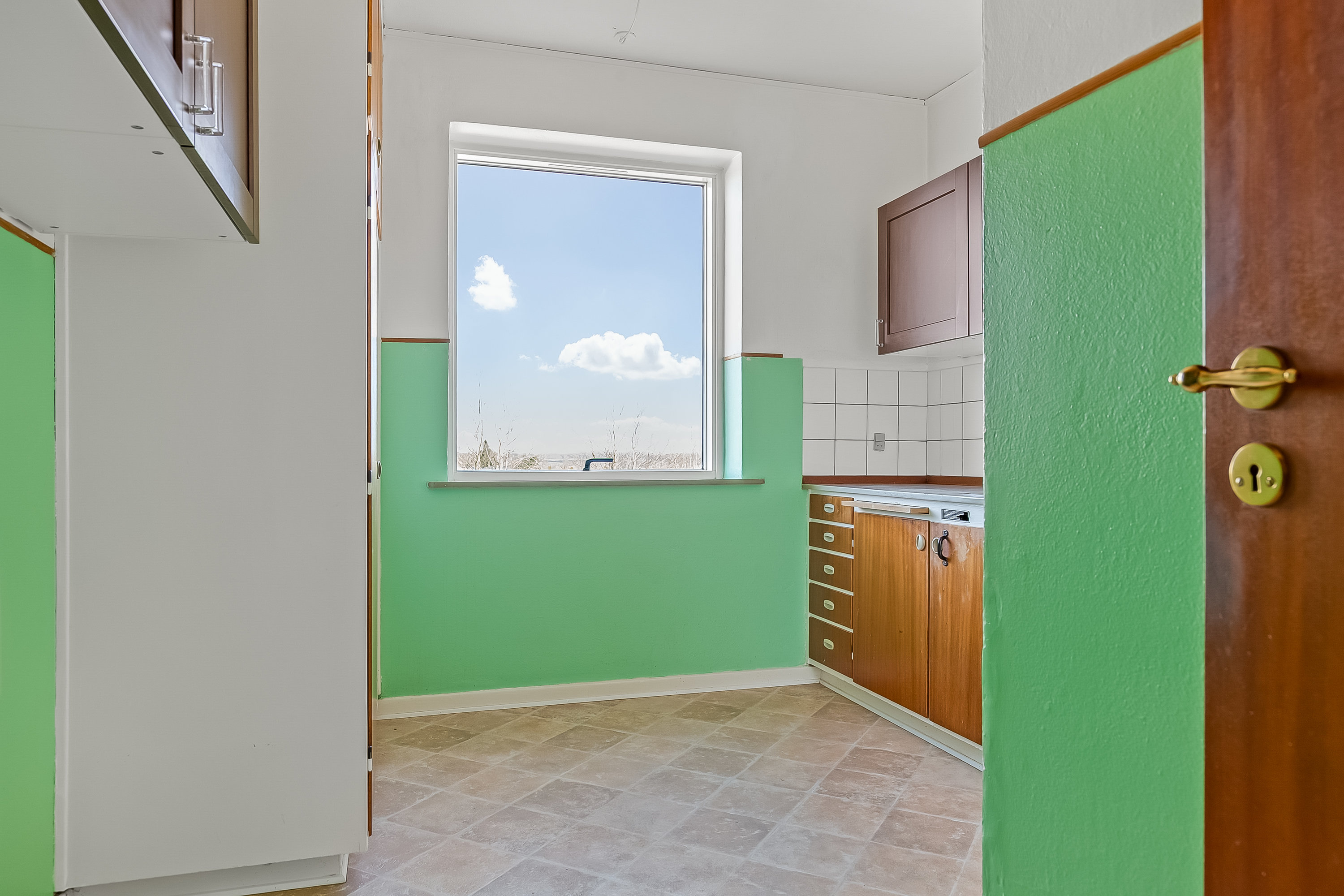 Fremhævet køkken billede i fuldskærmstilstand. Billede af Stjernevej 15, 1. tv., Uhrhøj, 7100 Vejle