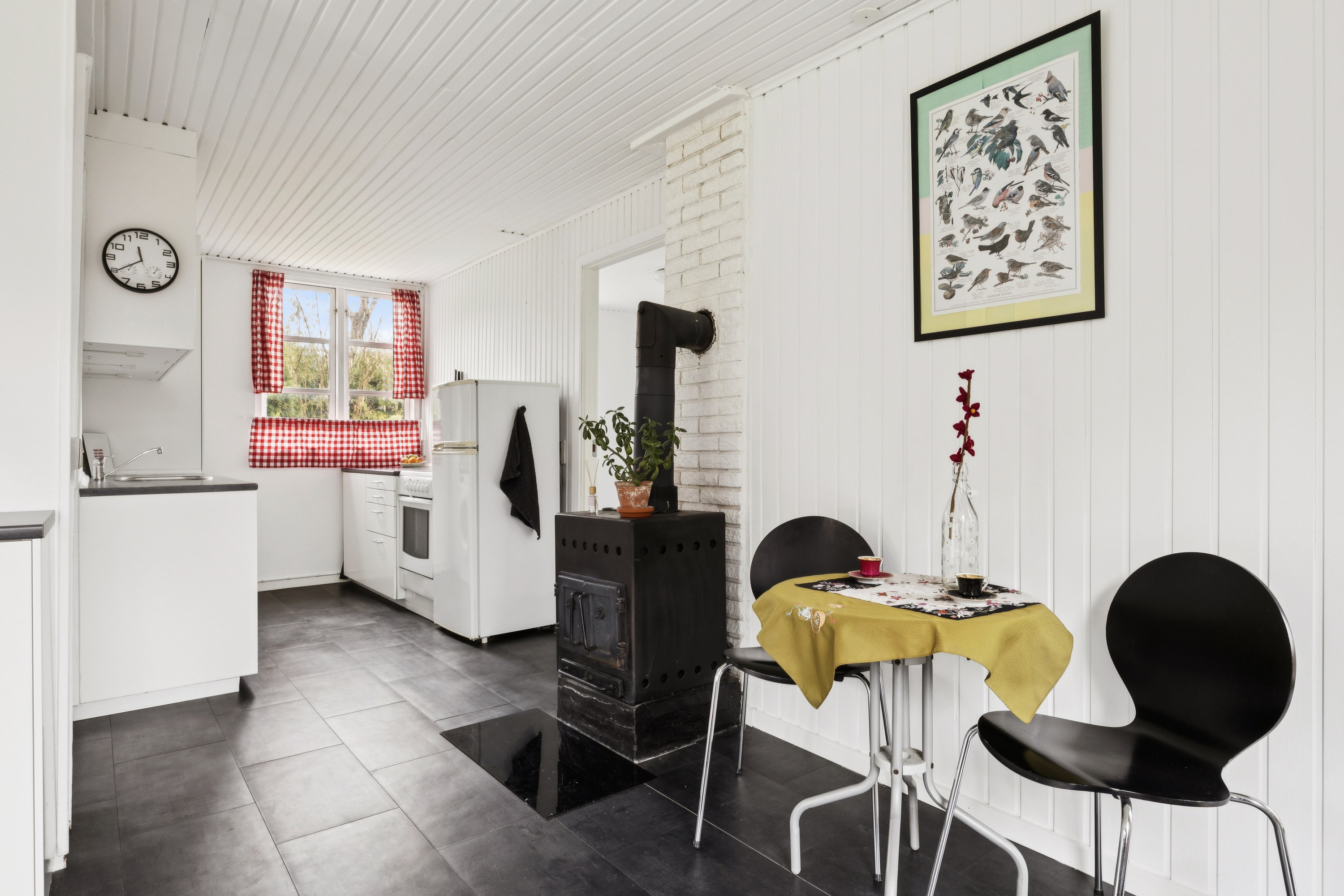 Fremhævet stue billede i fuldskærmstilstand. Billede af Thorsvej 1, 4140 Borup