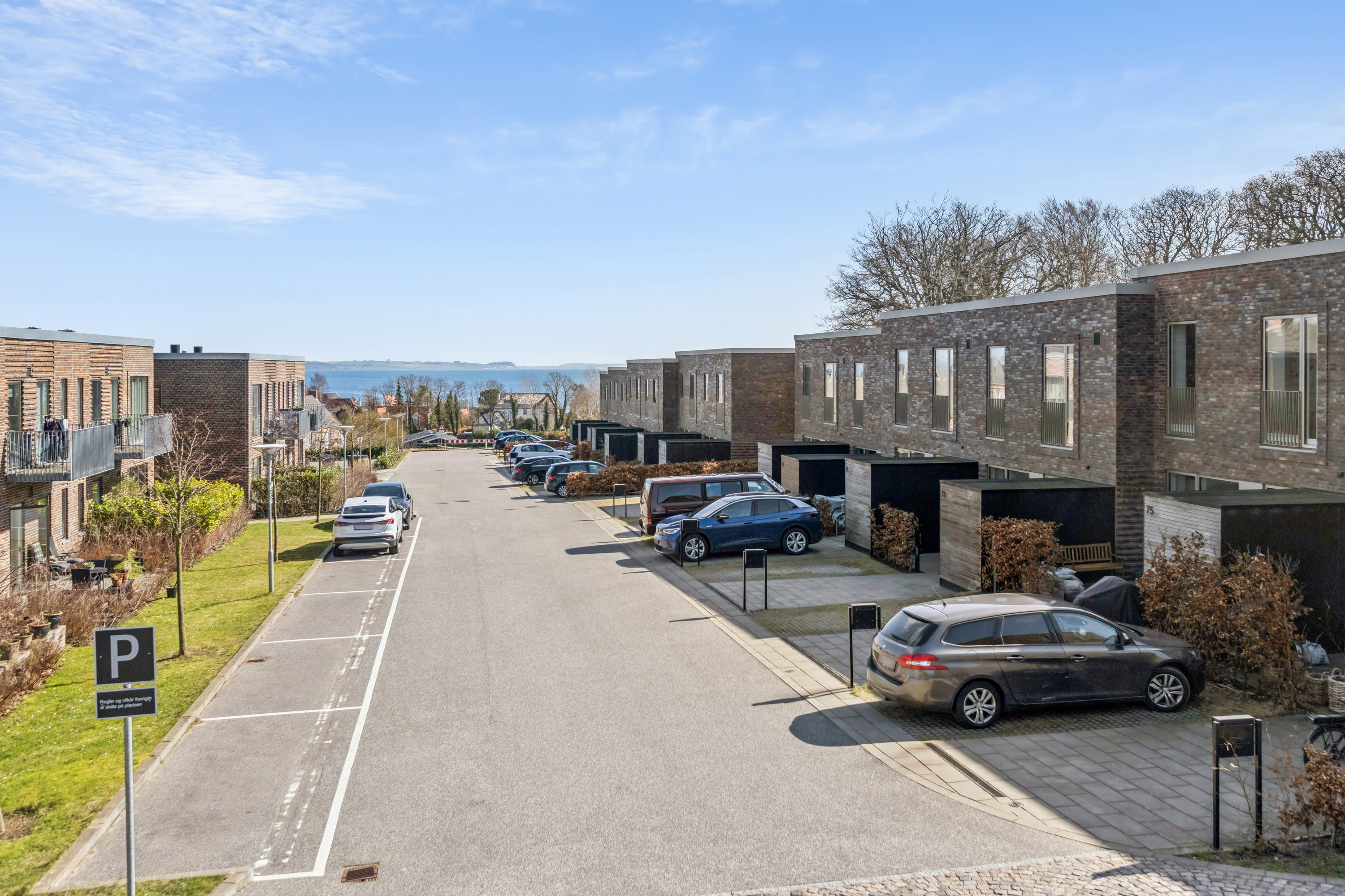 Fremhævet andet billede i fuldskærmstilstand. Billede af Erling Jacobsens Gade 73, 8240 Risskov