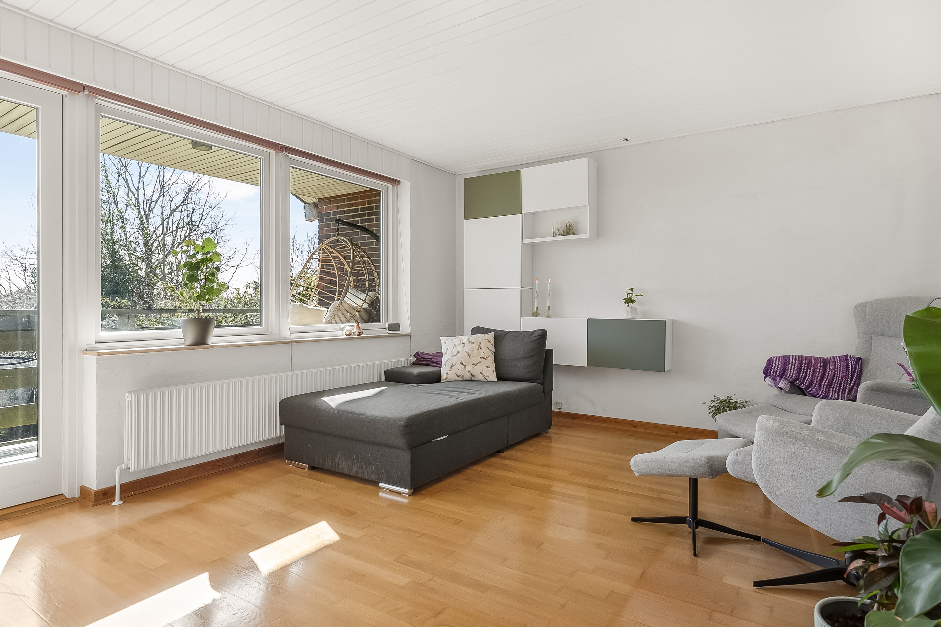 Fremhævet stue billede i fuldskærmstilstand. Billede af Solsortevej 4, 7080 Børkop