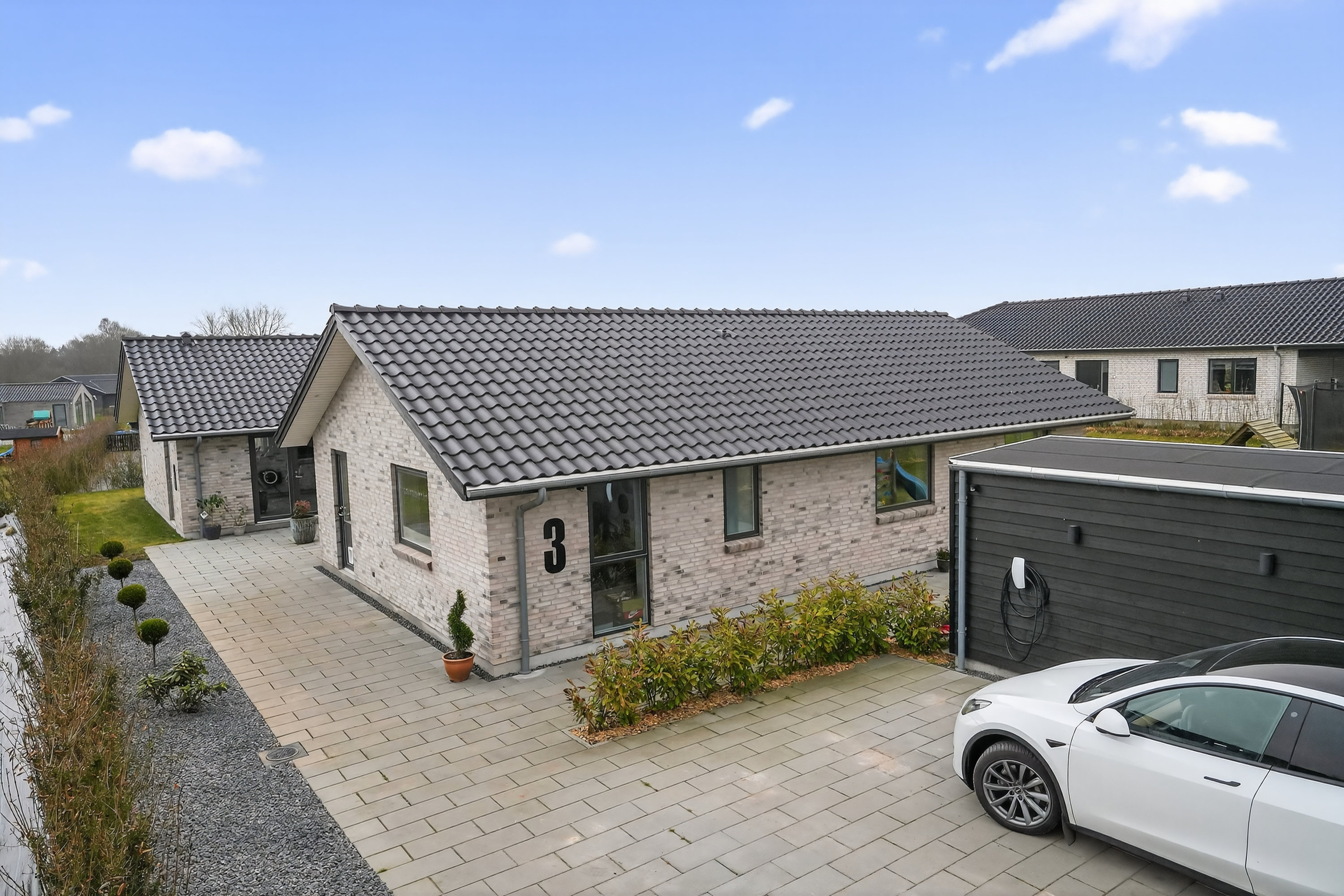 Fremhævet ejendommen billede i fuldskærmstilstand. Billede af Godskes Bakke 3, 4390 Vipperød