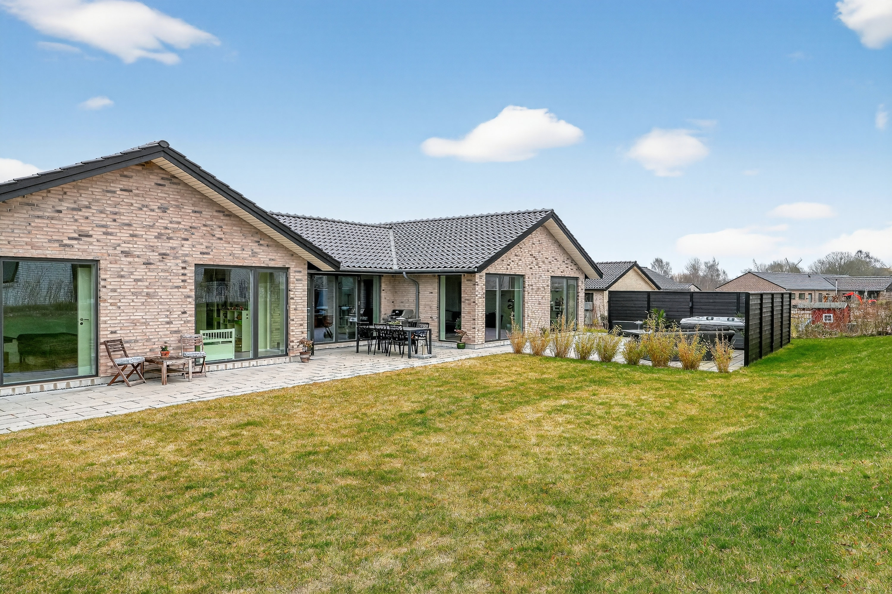 Fremhævet ejendommen billede i fuldskærmstilstand. Billede af Godskes Bakke 3, 4390 Vipperød