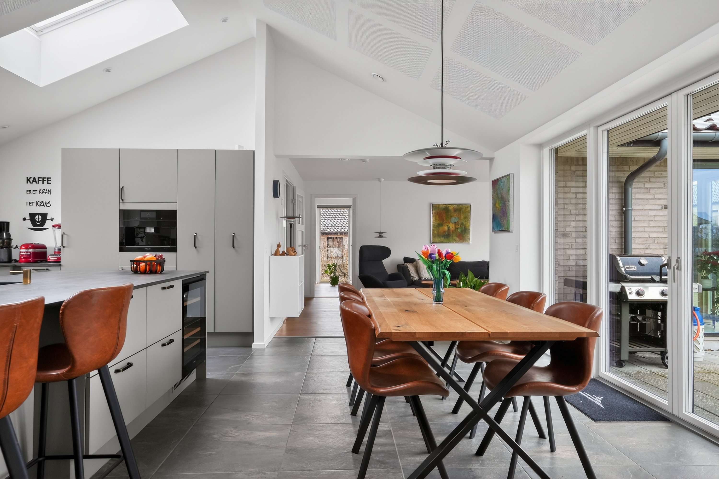Fremhævet spisestue billede i fuldskærmstilstand. Billede af Godskes Bakke 3, 4390 Vipperød