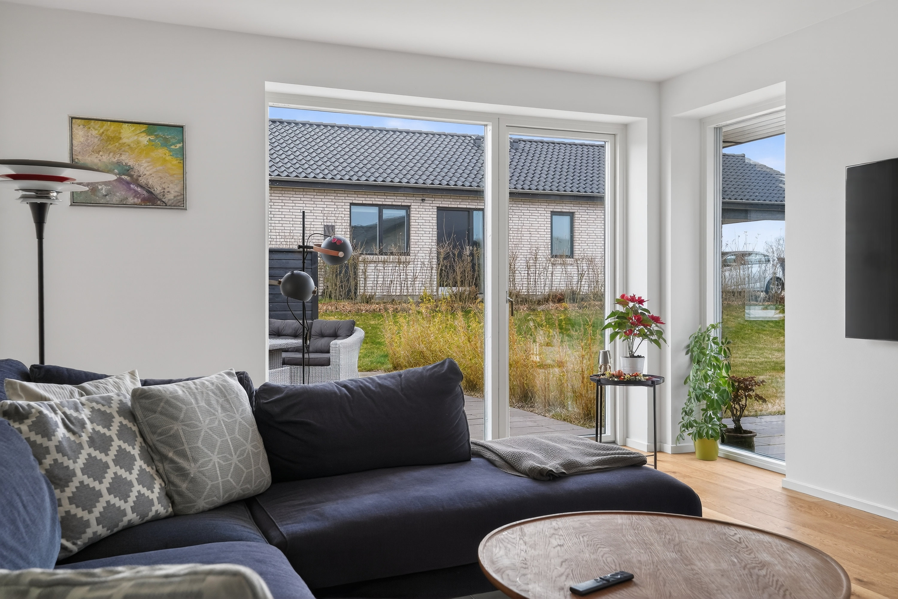 Fremhævet stue billede i fuldskærmstilstand. Billede af Godskes Bakke 3, 4390 Vipperød