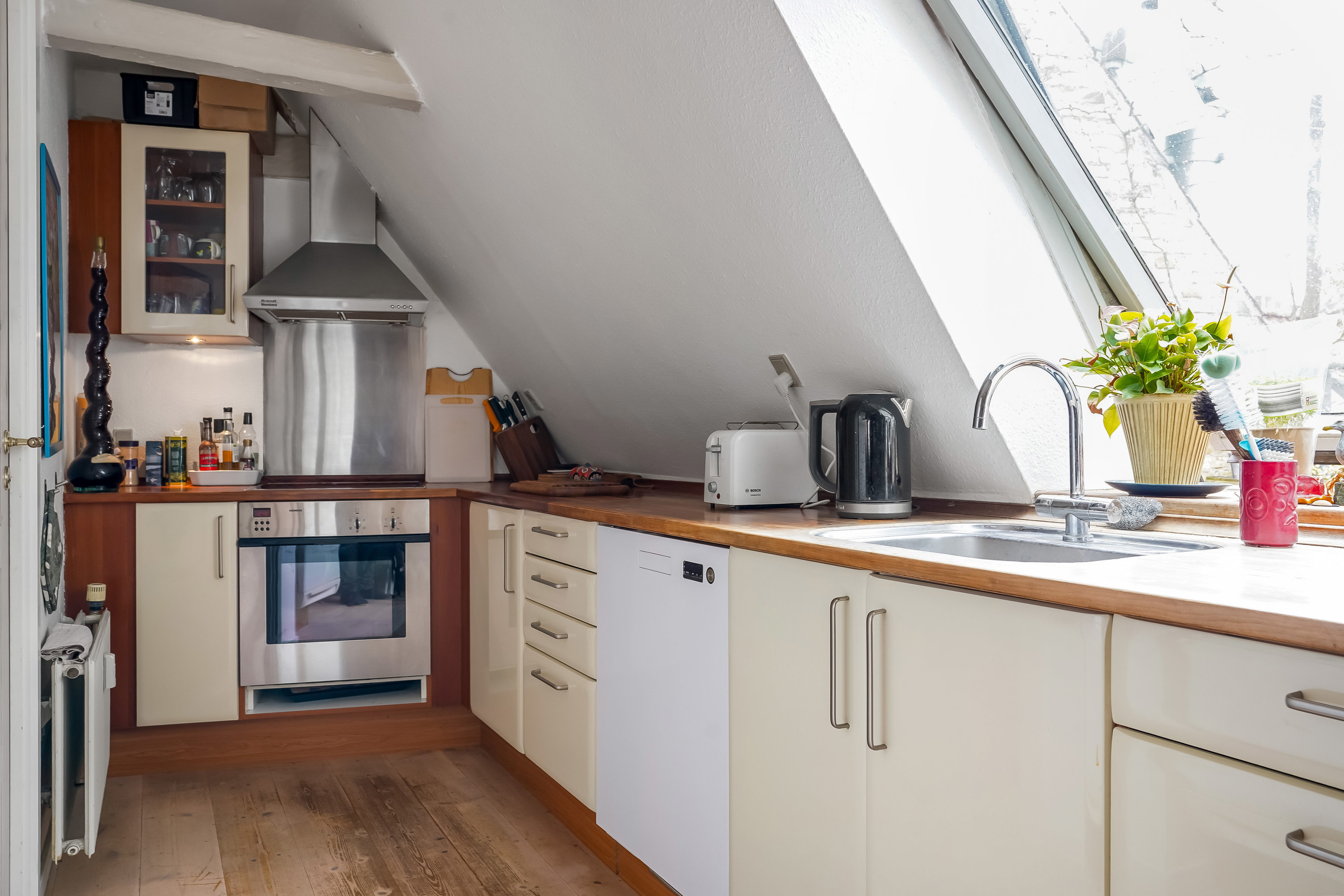 Fremhævet køkken billede i fuldskærmstilstand. Billede af Nørregade 24, 2., 5000 Odense C