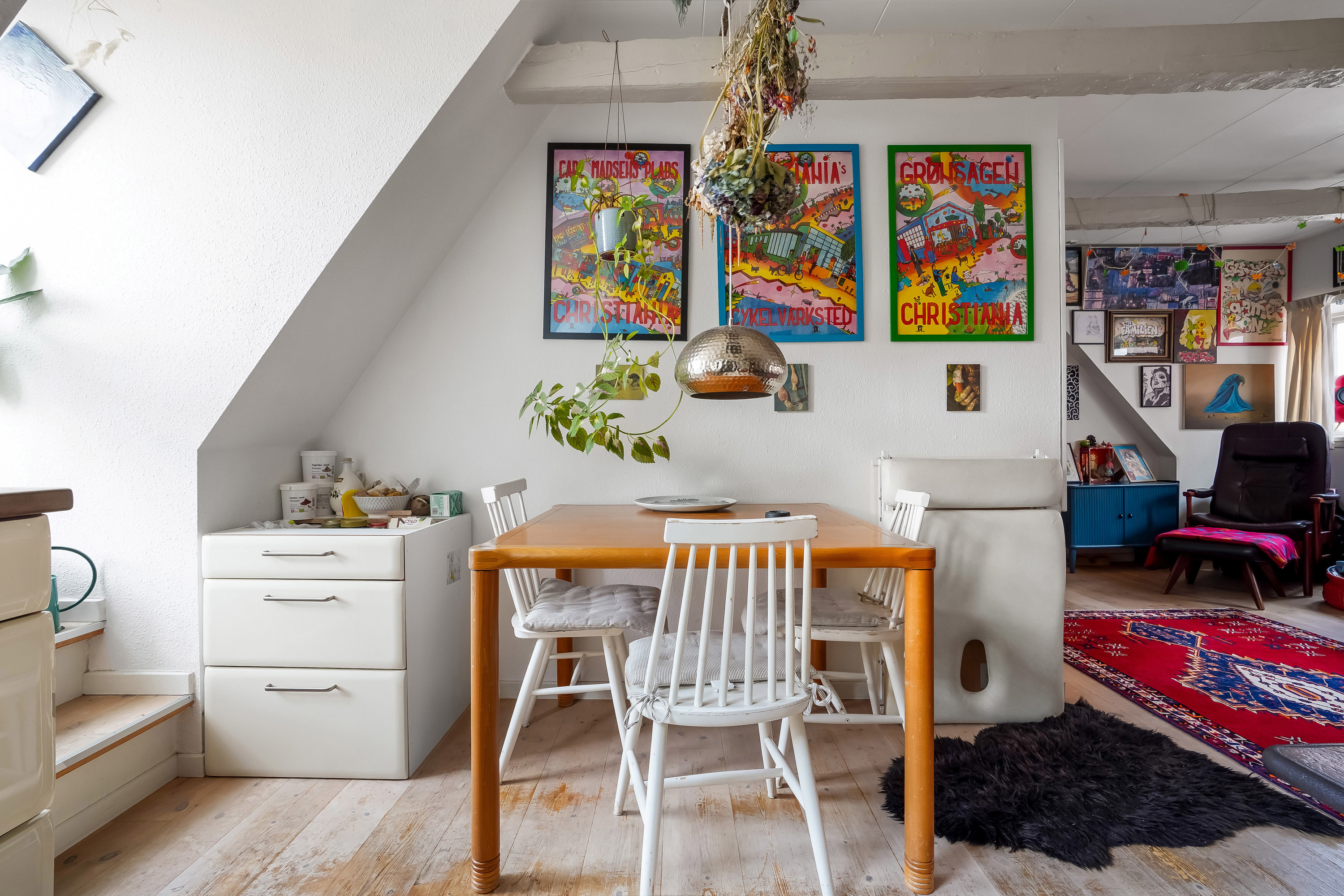 Fremhævet stue billede i fuldskærmstilstand. Billede af Nørregade 24, 2., 5000 Odense C