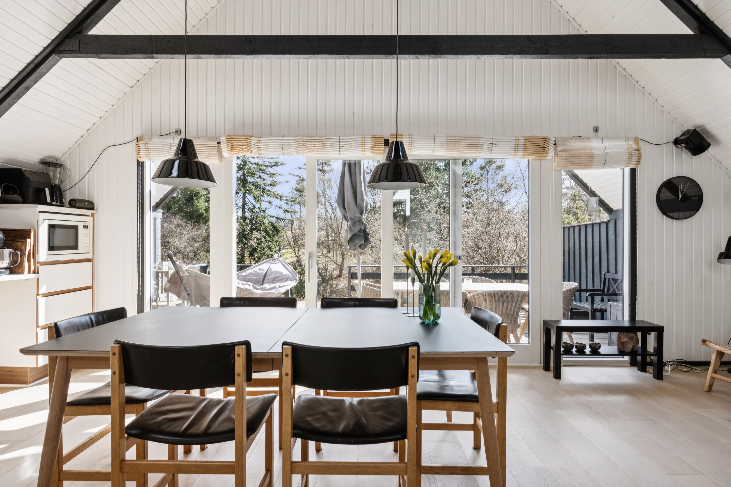 Fremhævet spisestue billede i fuldskærmstilstand. Billede af Æselvej 4, Øer, 8400 Ebeltoft