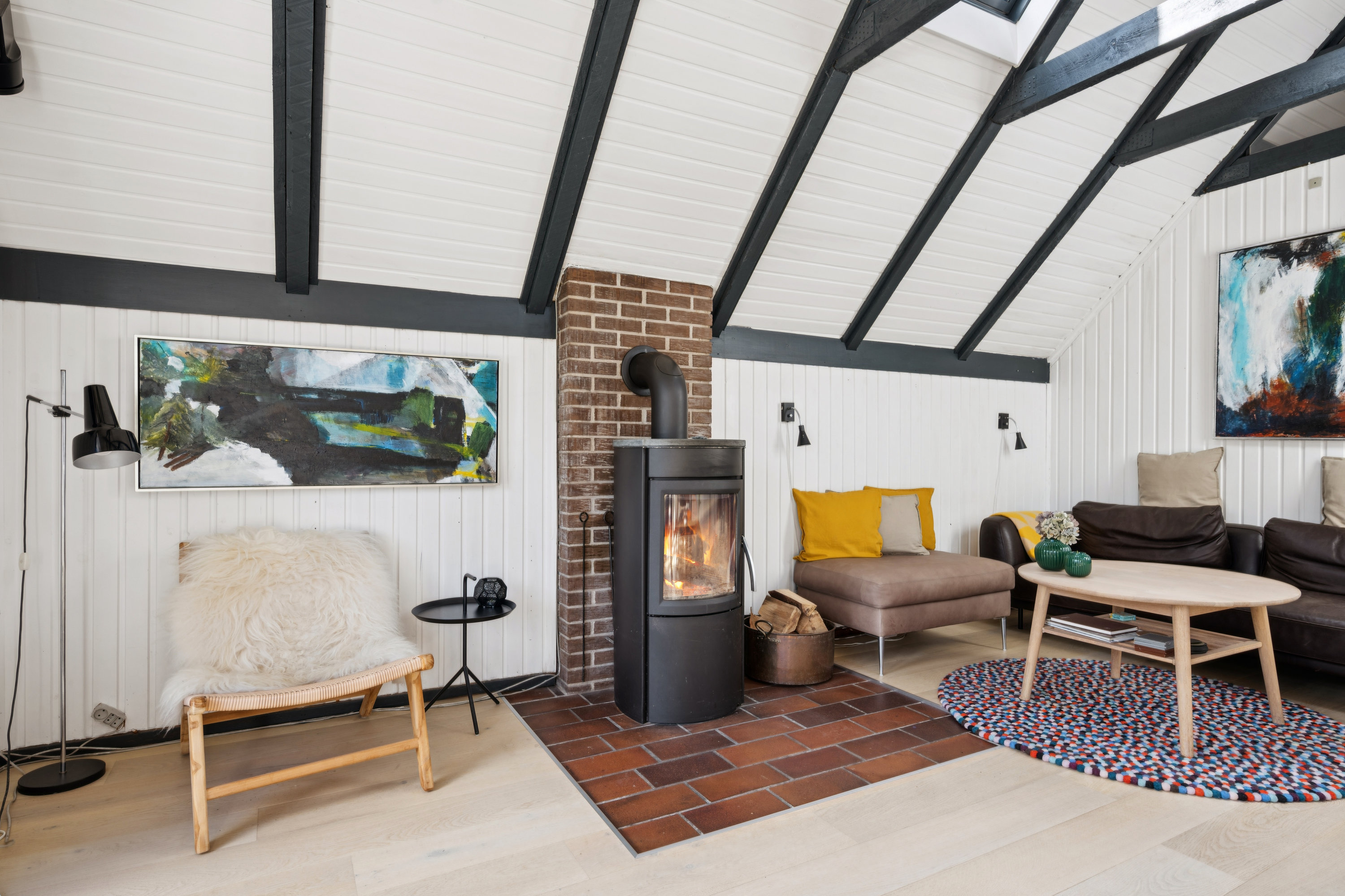 Fremhævet stue billede i fuldskærmstilstand. Billede af Æselvej 4, Øer, 8400 Ebeltoft