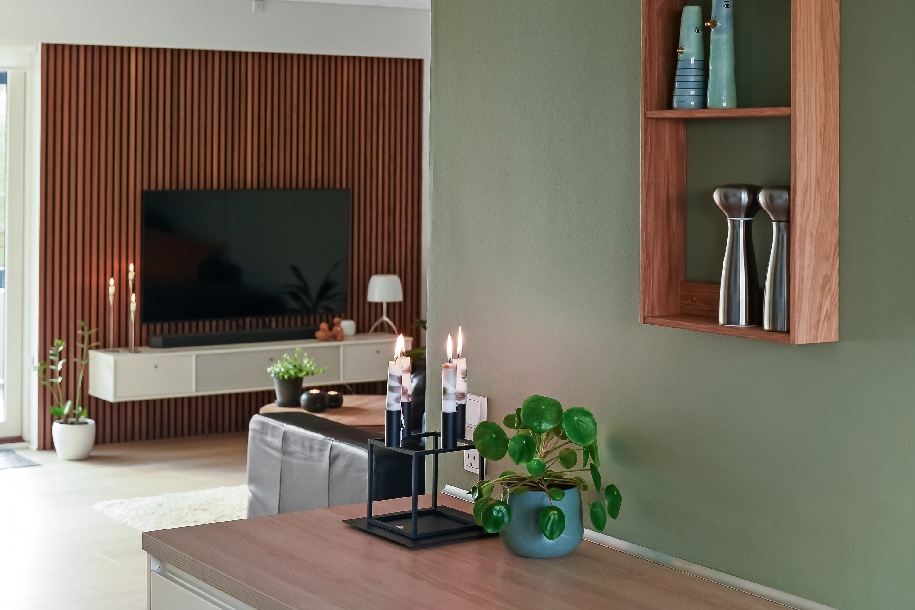 Fremhævet stue billede i fuldskærmstilstand. Billede af Grønlandsparken 138A, 6715 Esbjerg N