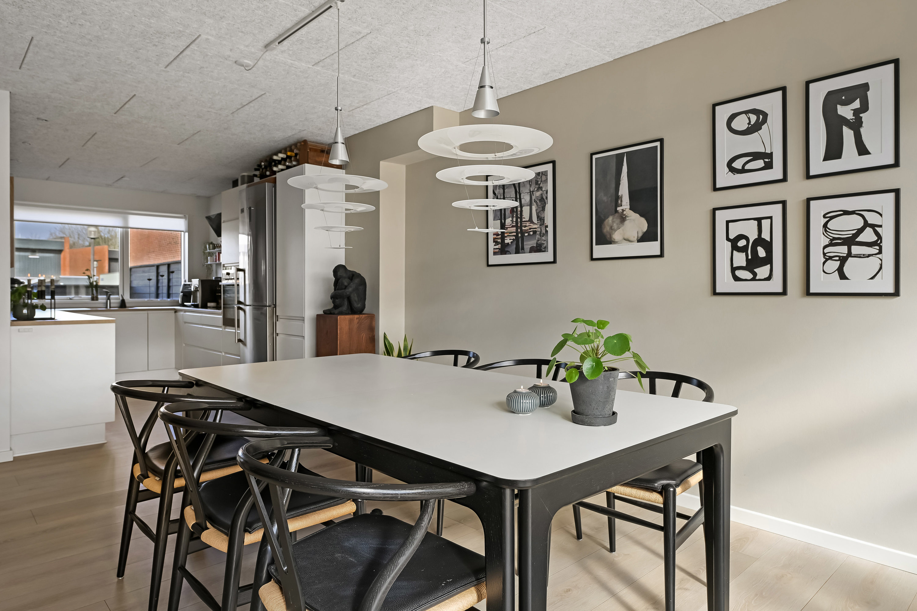 Fremhævet køkken billede i fuldskærmstilstand. Billede af Grønlandsparken 138A, 6715 Esbjerg N