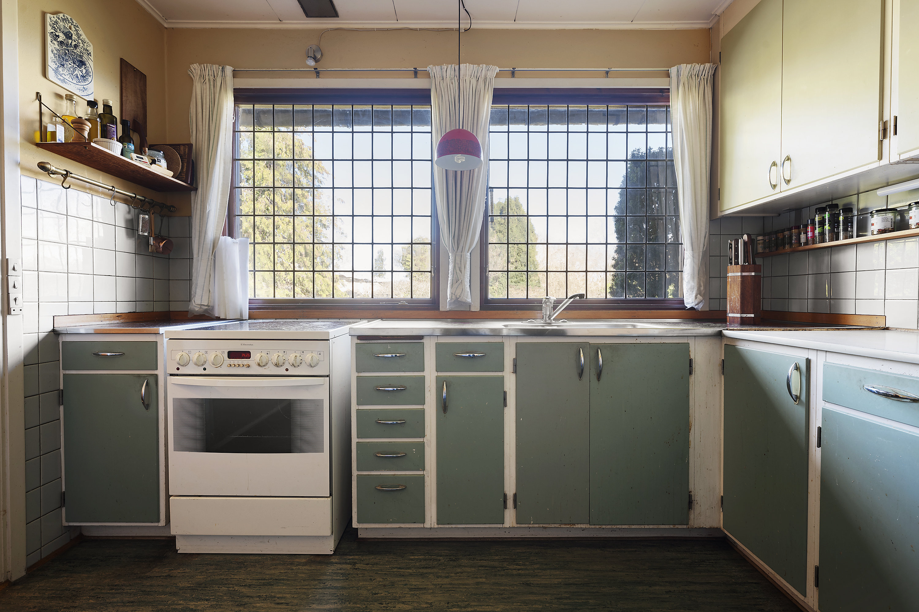 Fremhævet køkken billede i fuldskærmstilstand. Billede af Bueager 63, Trørød, 2950 Vedbæk