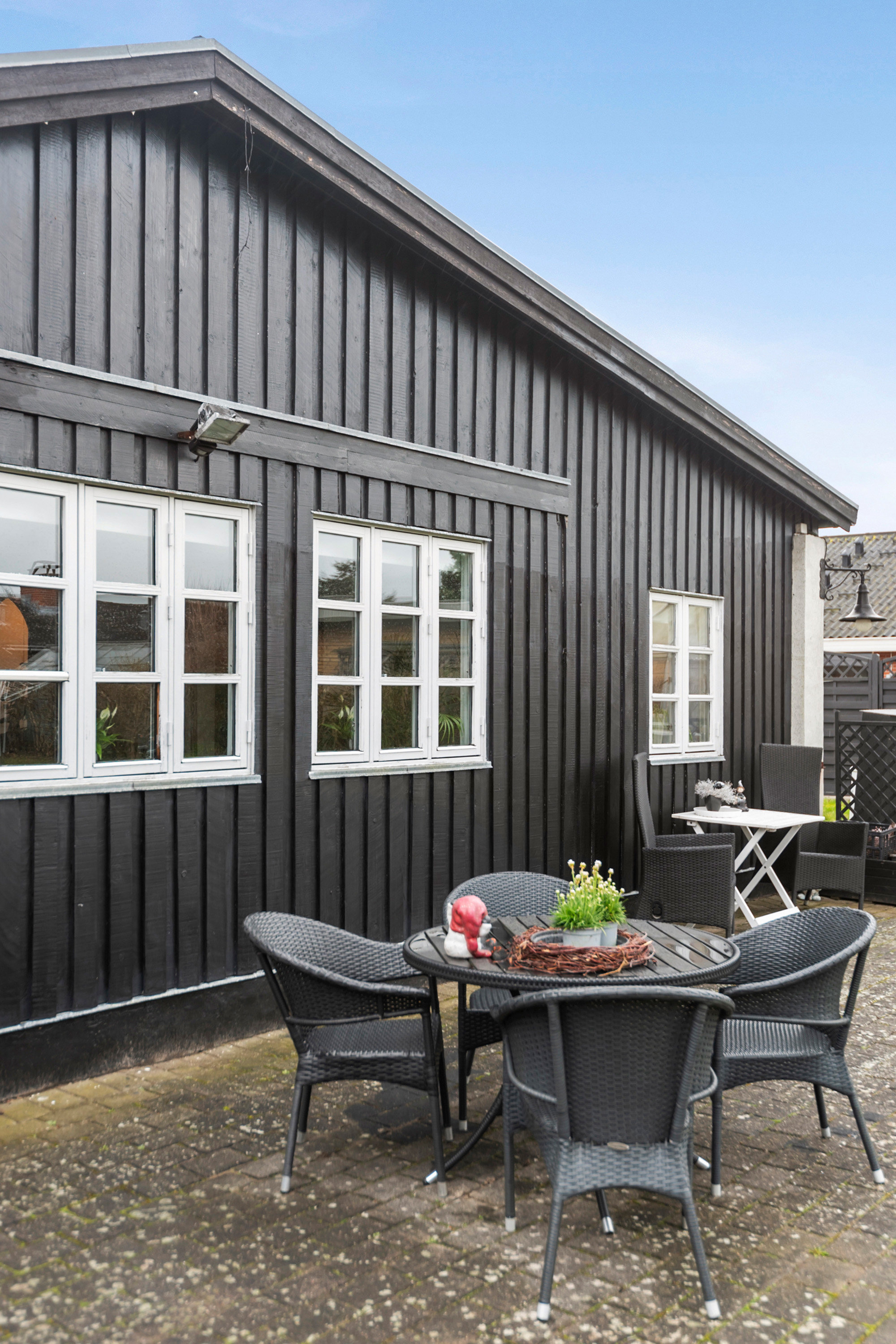 Fremhævet ejendommen billede i fuldskærmstilstand. Billede af Hyttevænget 7, 2665 Vallensbæk Strand