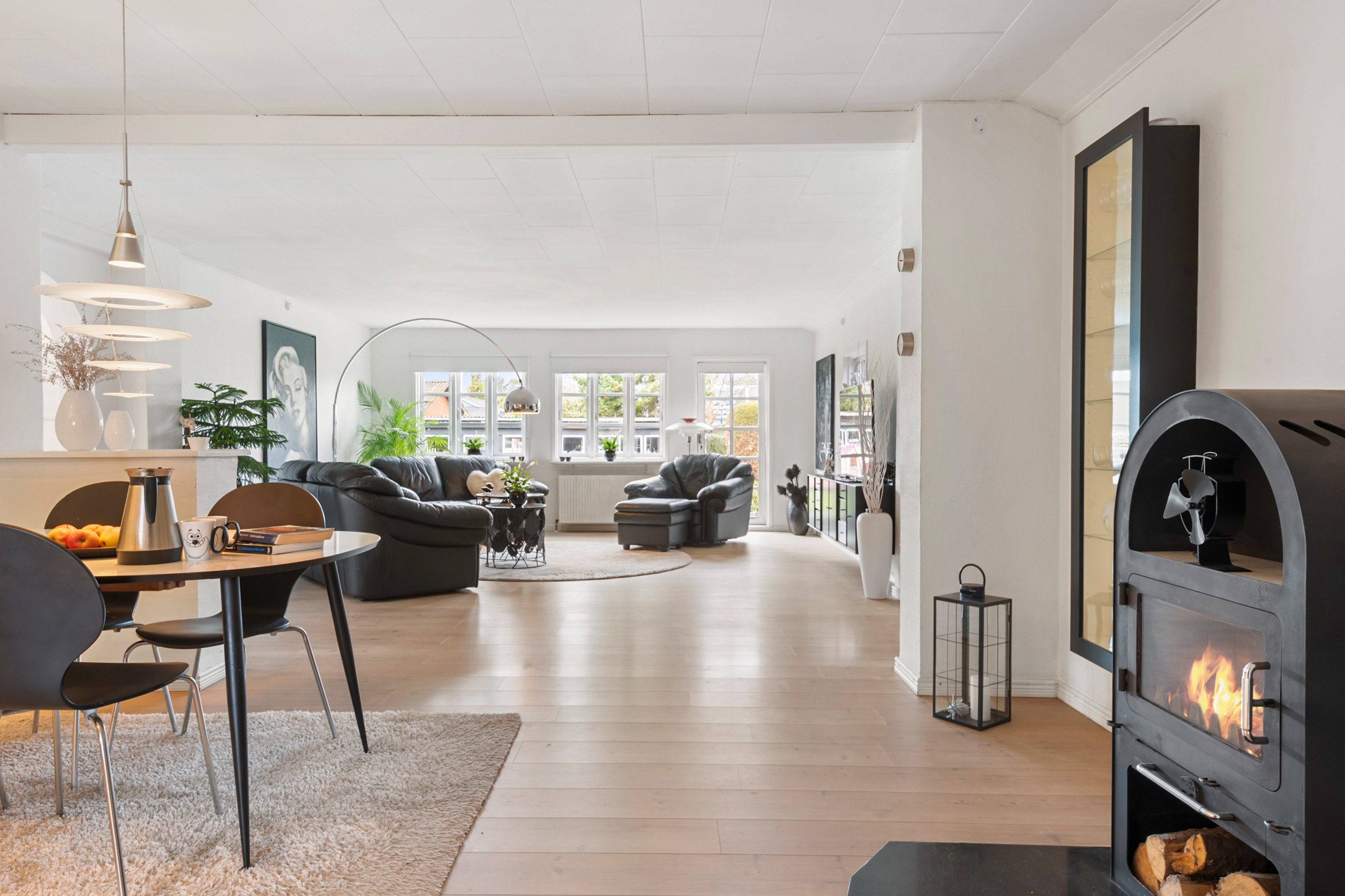 Fremhævet stue billede i fuldskærmstilstand. Billede af Hyttevænget 7, 2665 Vallensbæk Strand