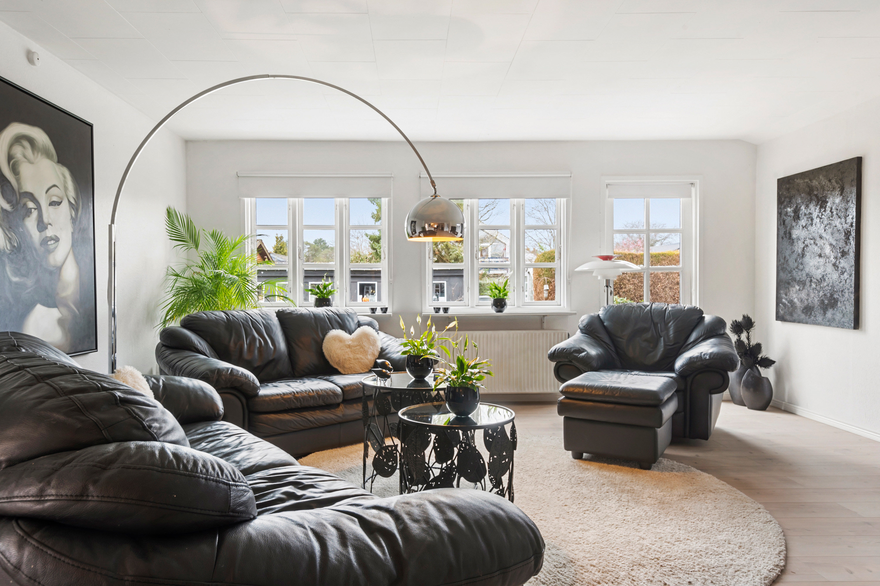 Fremhævet stue billede i fuldskærmstilstand. Billede af Hyttevænget 7, 2665 Vallensbæk Strand