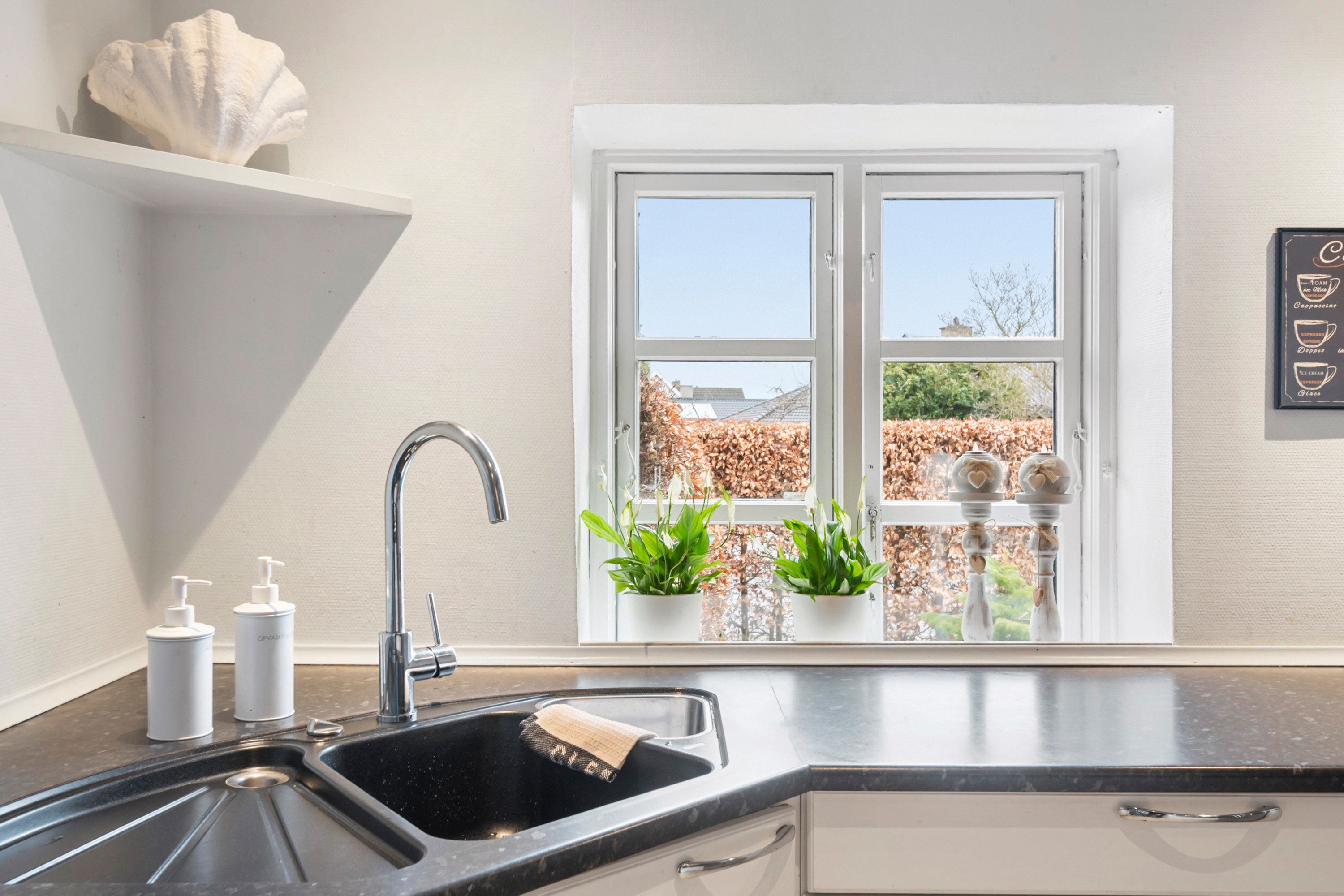 Fremhævet køkken billede i fuldskærmstilstand. Billede af Hyttevænget 7, 2665 Vallensbæk Strand