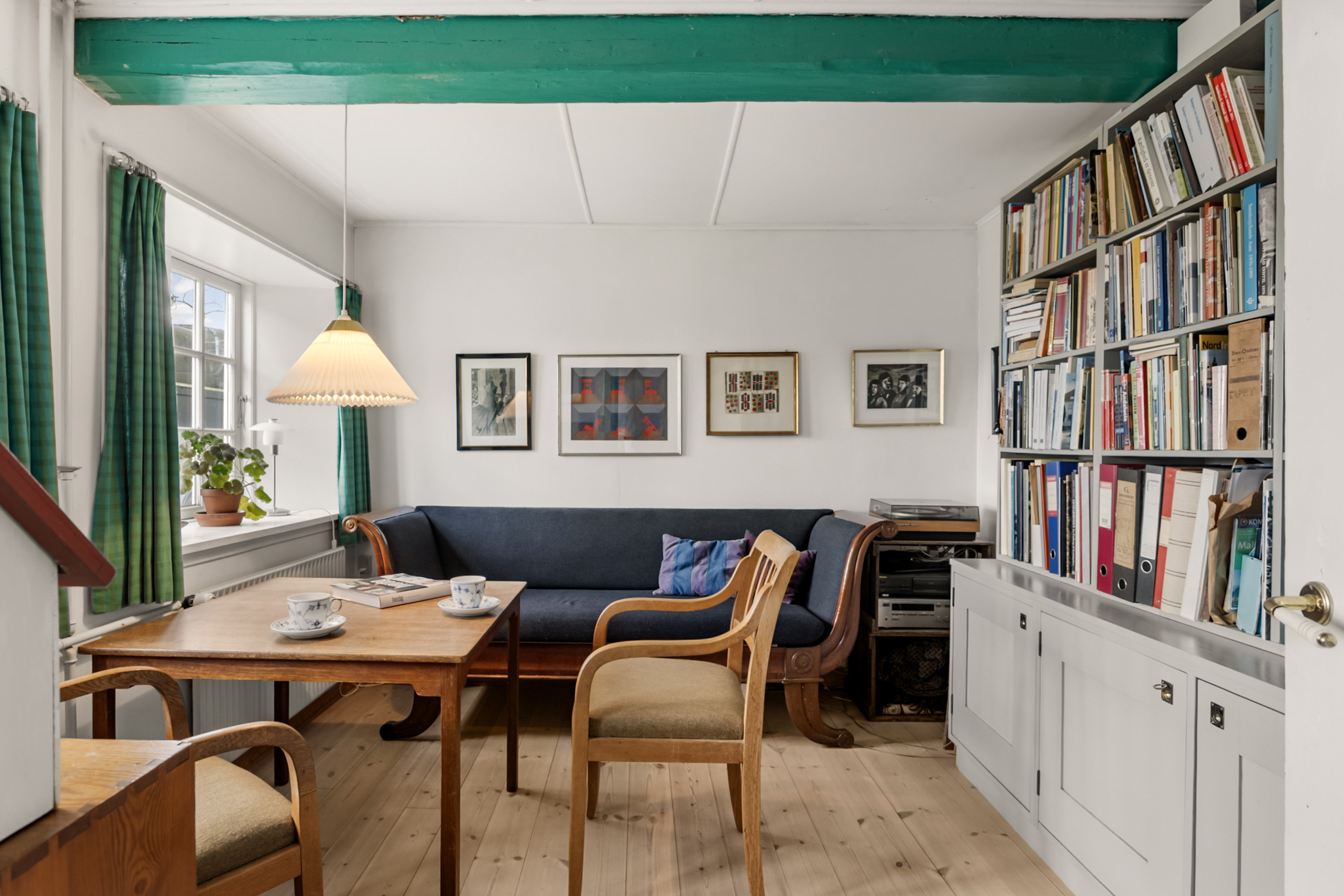 Fremhævet stue billede i fuldskærmstilstand. Billede af Genner Bygade 56, Genner, 6230 Rødekro