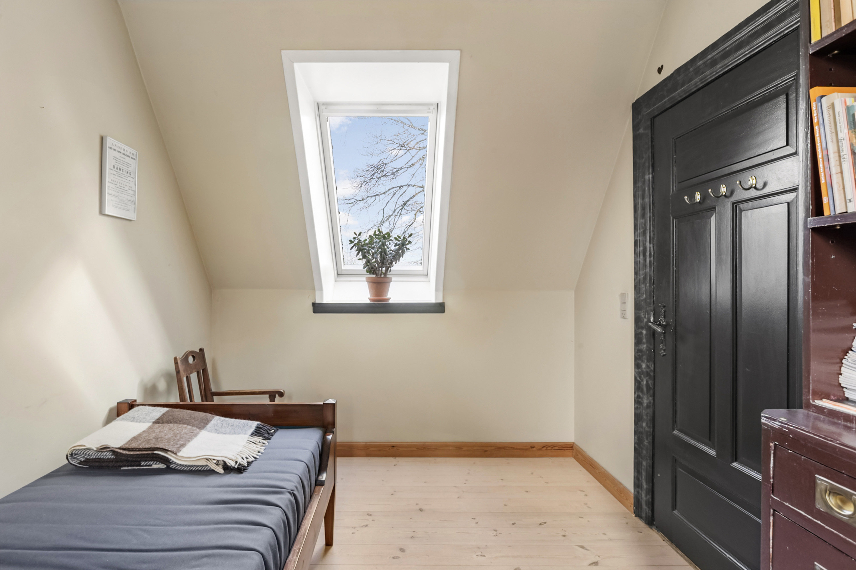 Fremhævet soveværelse billede i fuldskærmstilstand. Billede af Genner Bygade 56, Genner, 6230 Rødekro