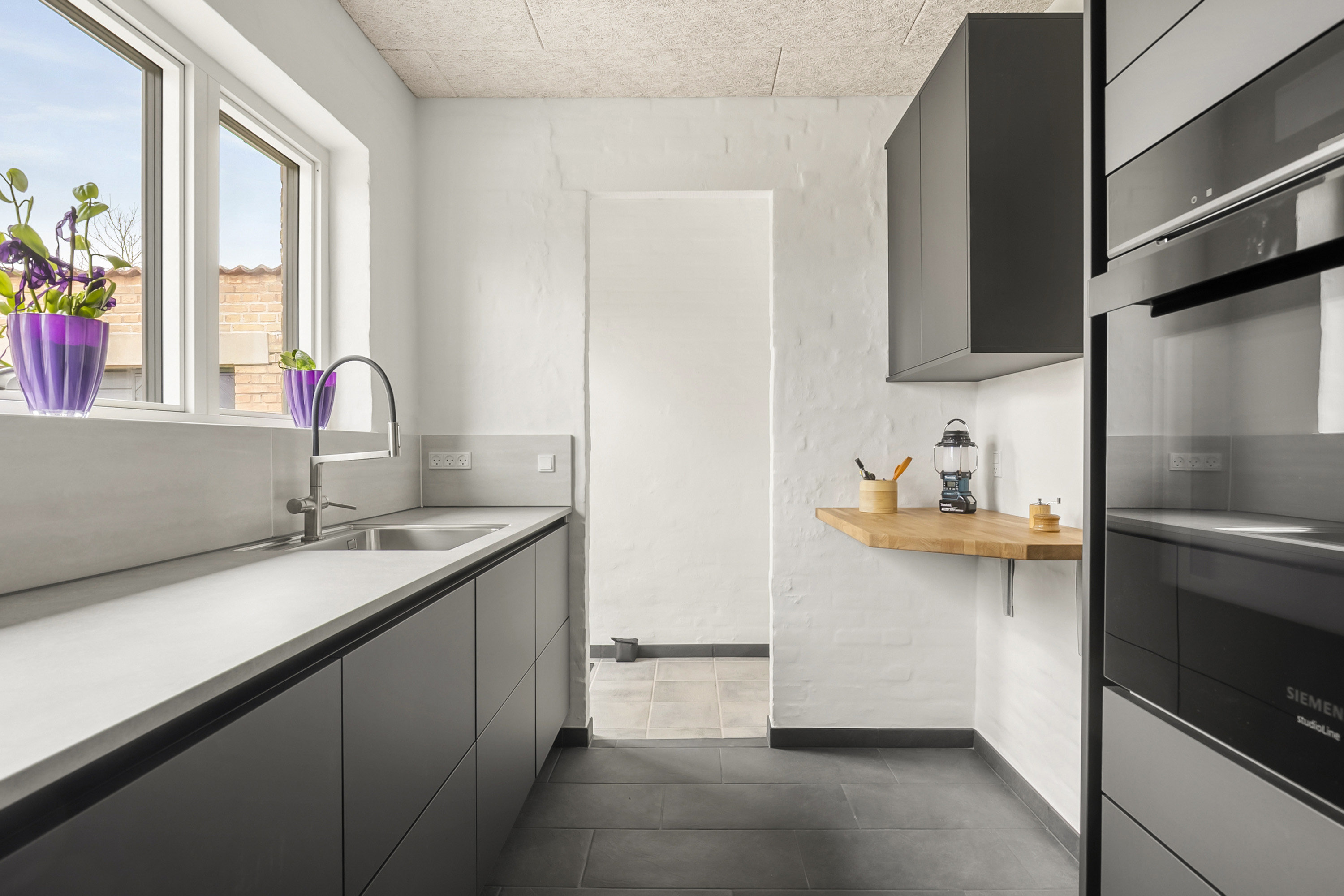 Fremhævet køkken billede i fuldskærmstilstand. Billede af Strand Allé 19, Seden, 5240 Odense NØ