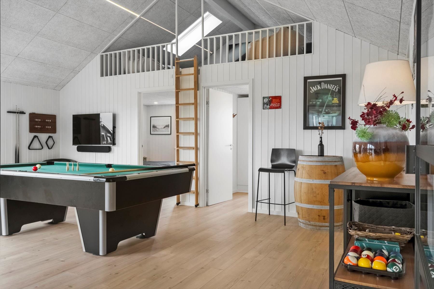 Fremhævet  billede i fuldskærmstilstand. Billede af Knaresbrovej 13, Vejlby, 7673 Harboøre