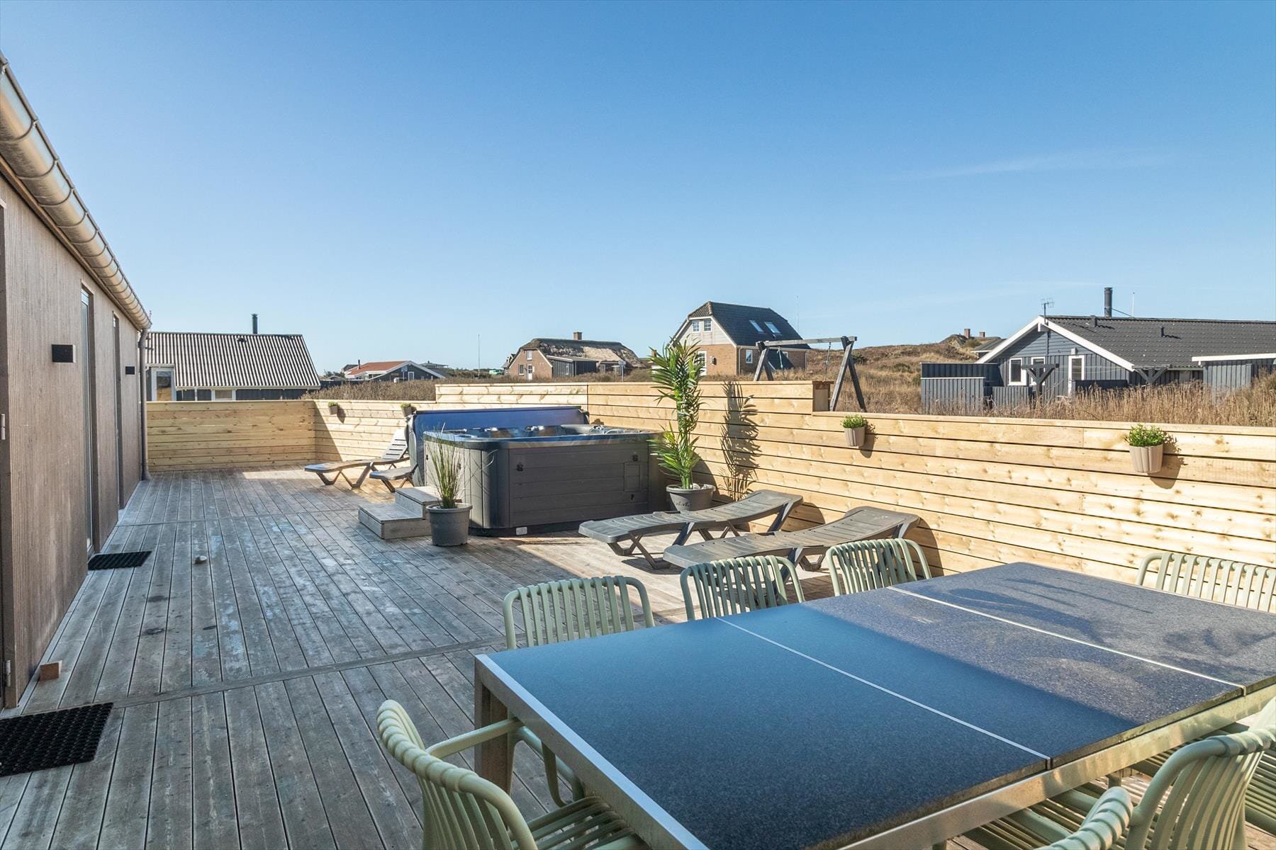 Fremhævet  billede i fuldskærmstilstand. Billede af Knaresbrovej 13, Vejlby, 7673 Harboøre