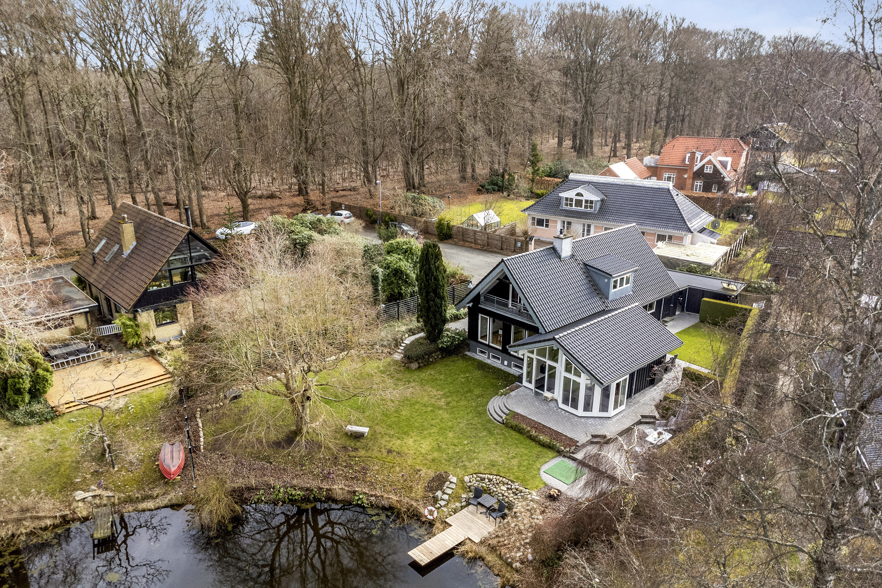 Fremhævet ejendommen billede i fuldskærmstilstand. Billede af Hvidehusvej 36, 3450 Allerød