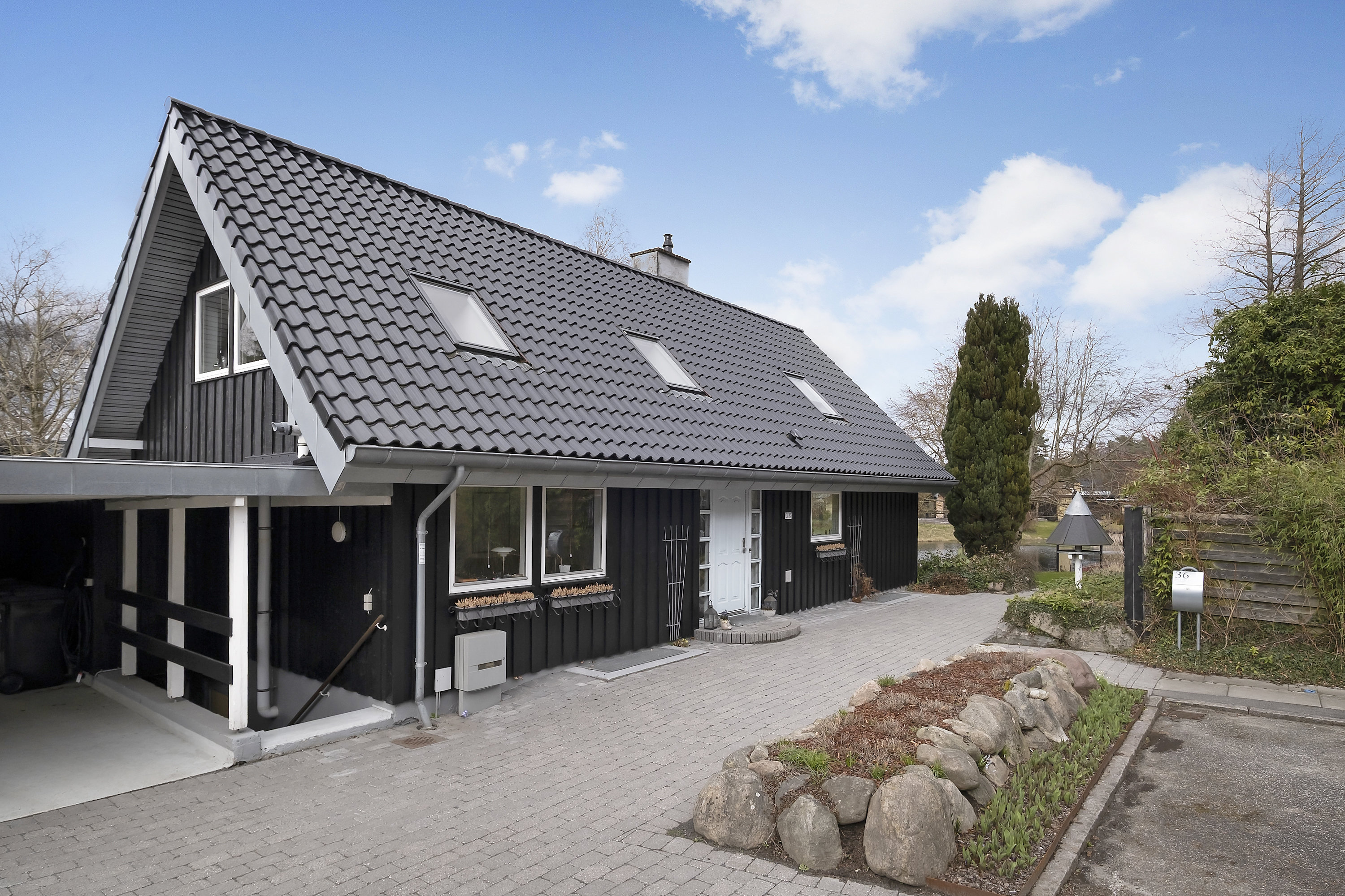 Fremhævet område billede i fuldskærmstilstand. Billede af Hvidehusvej 36, 3450 Allerød