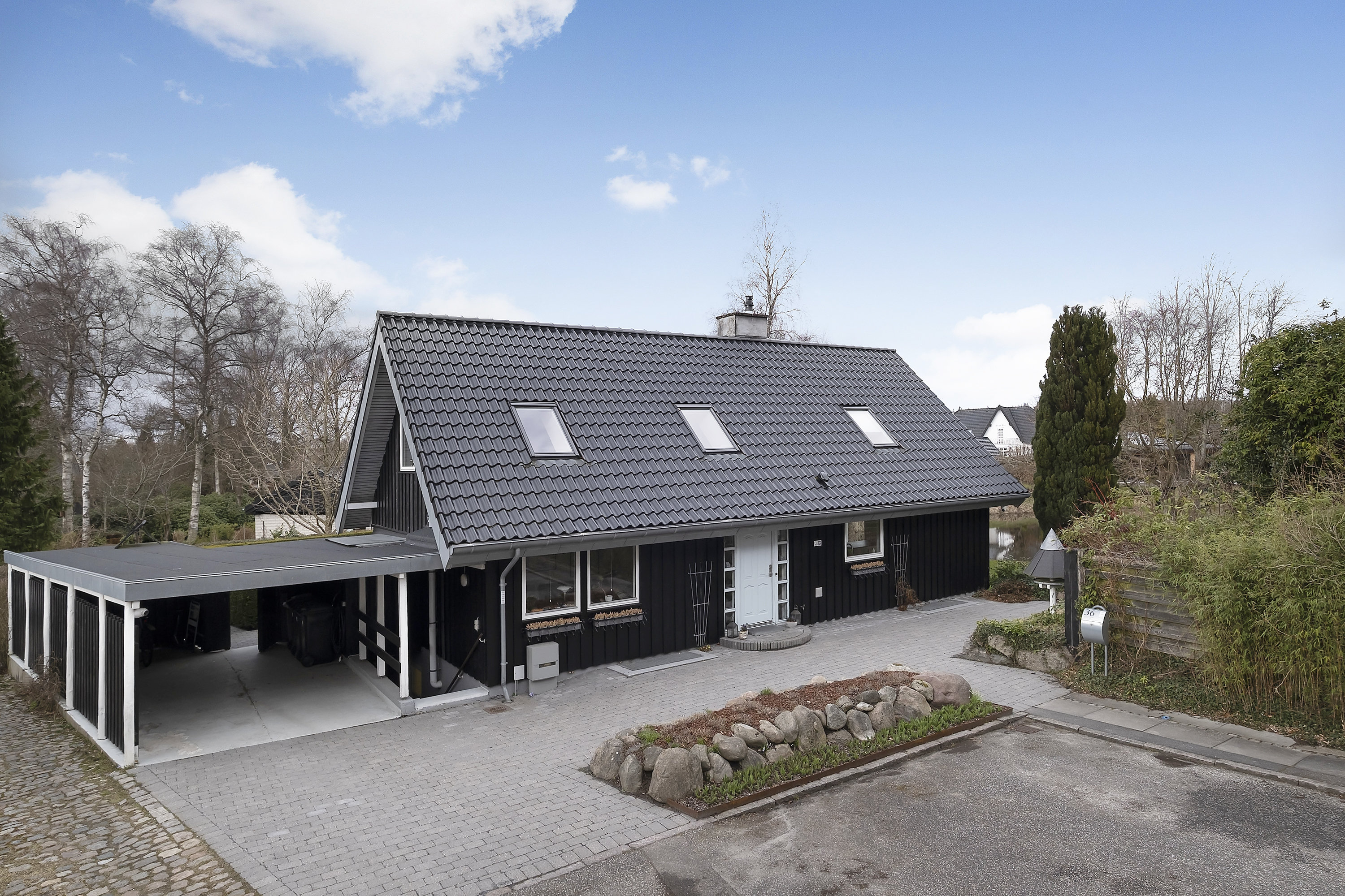 Fremhævet område billede i fuldskærmstilstand. Billede af Hvidehusvej 36, 3450 Allerød