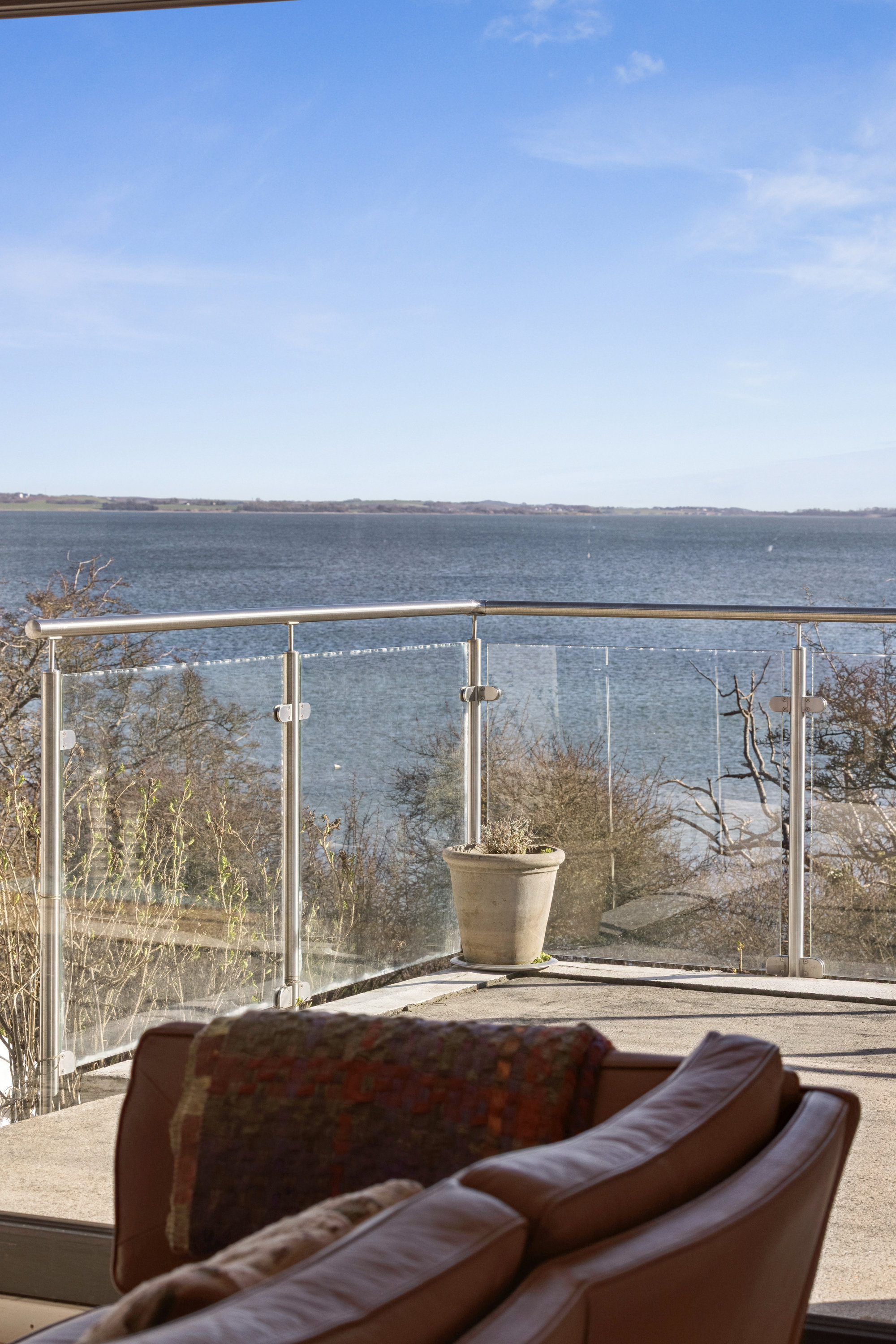 Fremhævet udsigt billede i fuldskærmstilstand. Billede af Strandvejen 134, Ugelbølle, 8410 Rønde