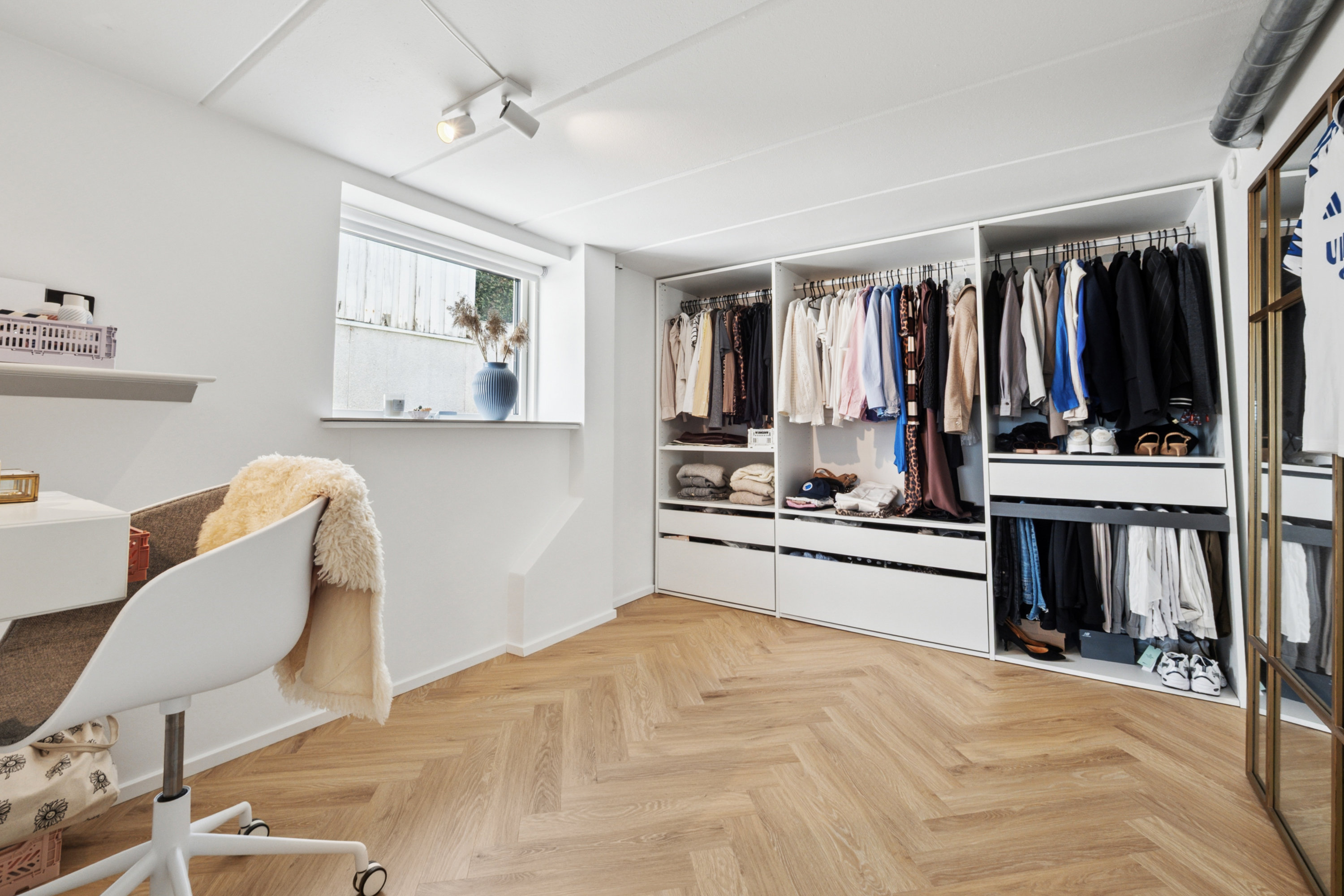 Fremhævet stue billede i fuldskærmstilstand. Billede af Nørresøvej 32, 8800 Viborg